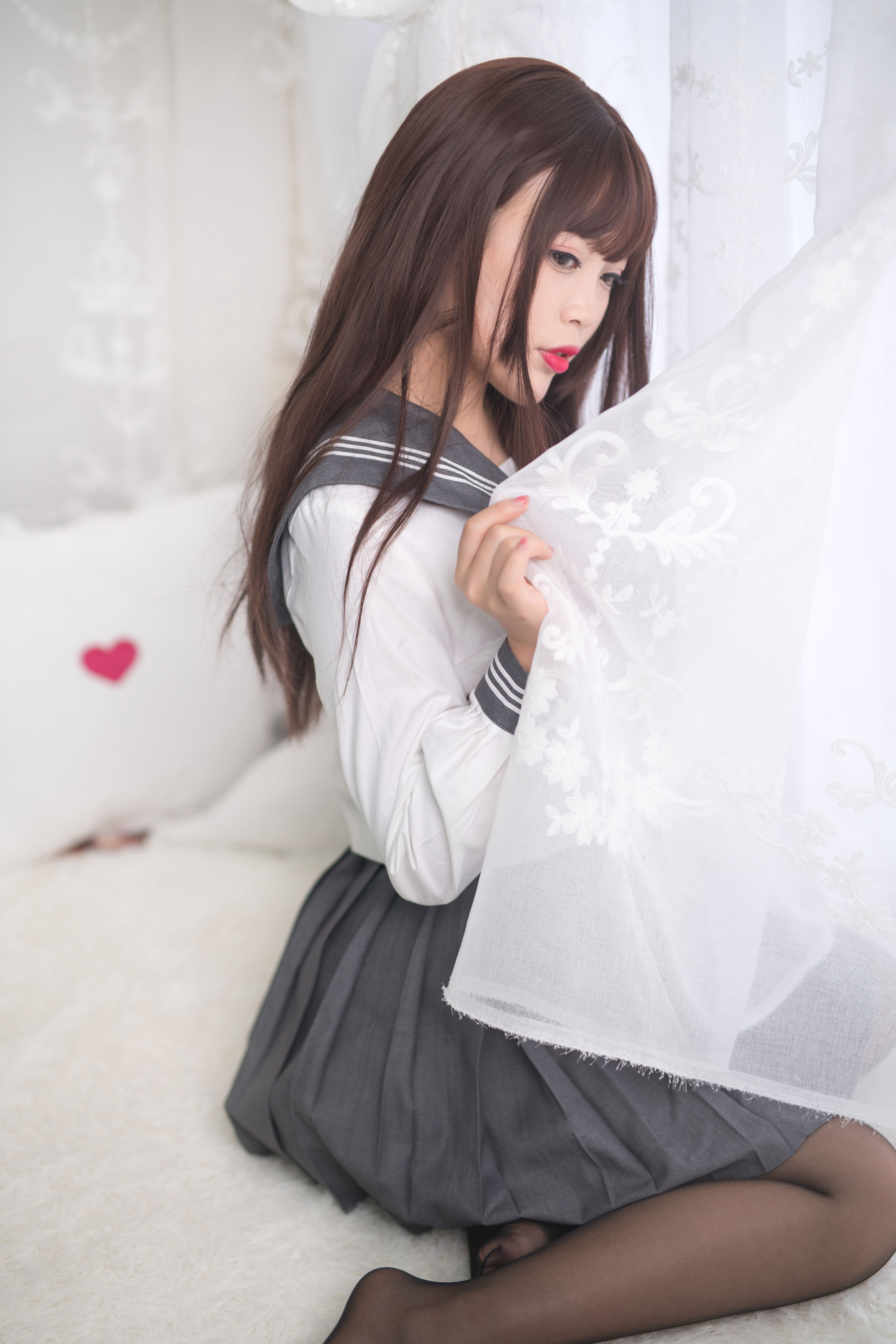 萌系小姐姐-白烨- - 黑丝制服少女-图3