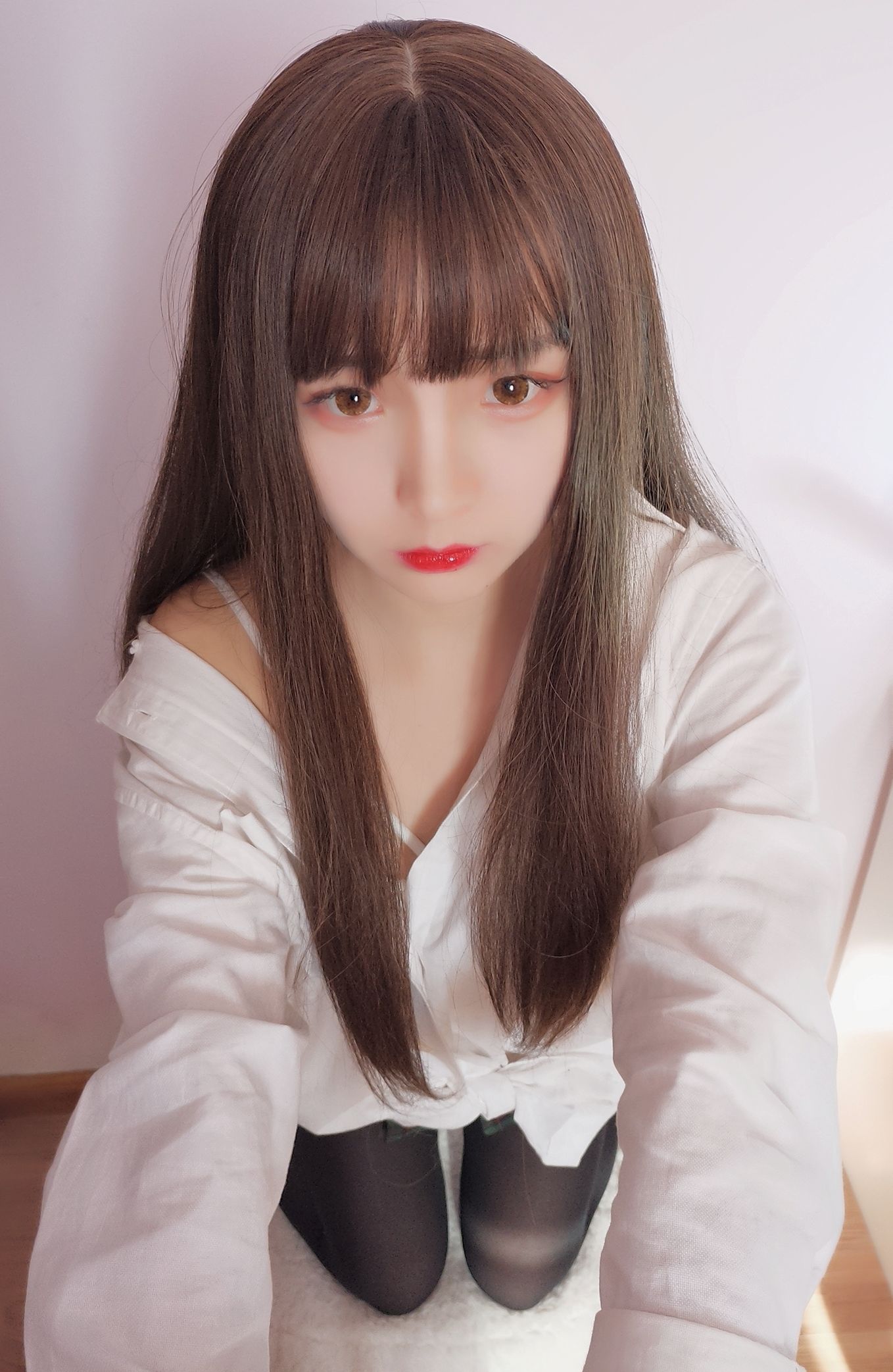 二次元美女古川kagura - 男友衬衫-图1