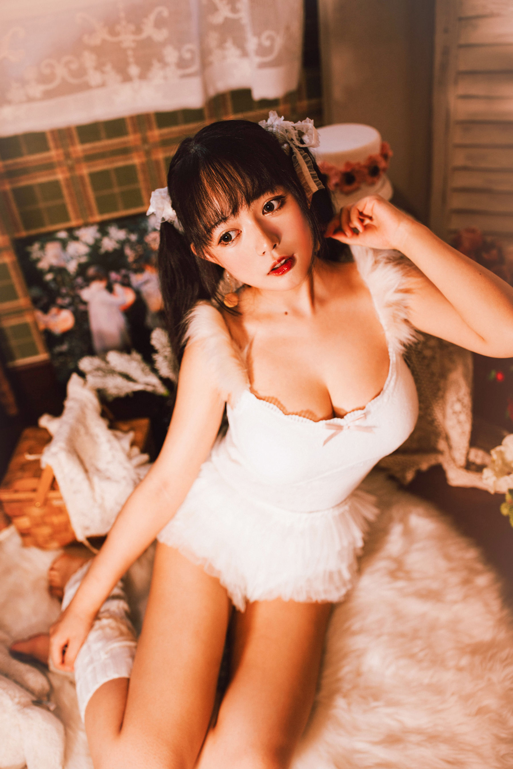 大眼萌妹黑猫猫OvO - 白色双马尾-图0