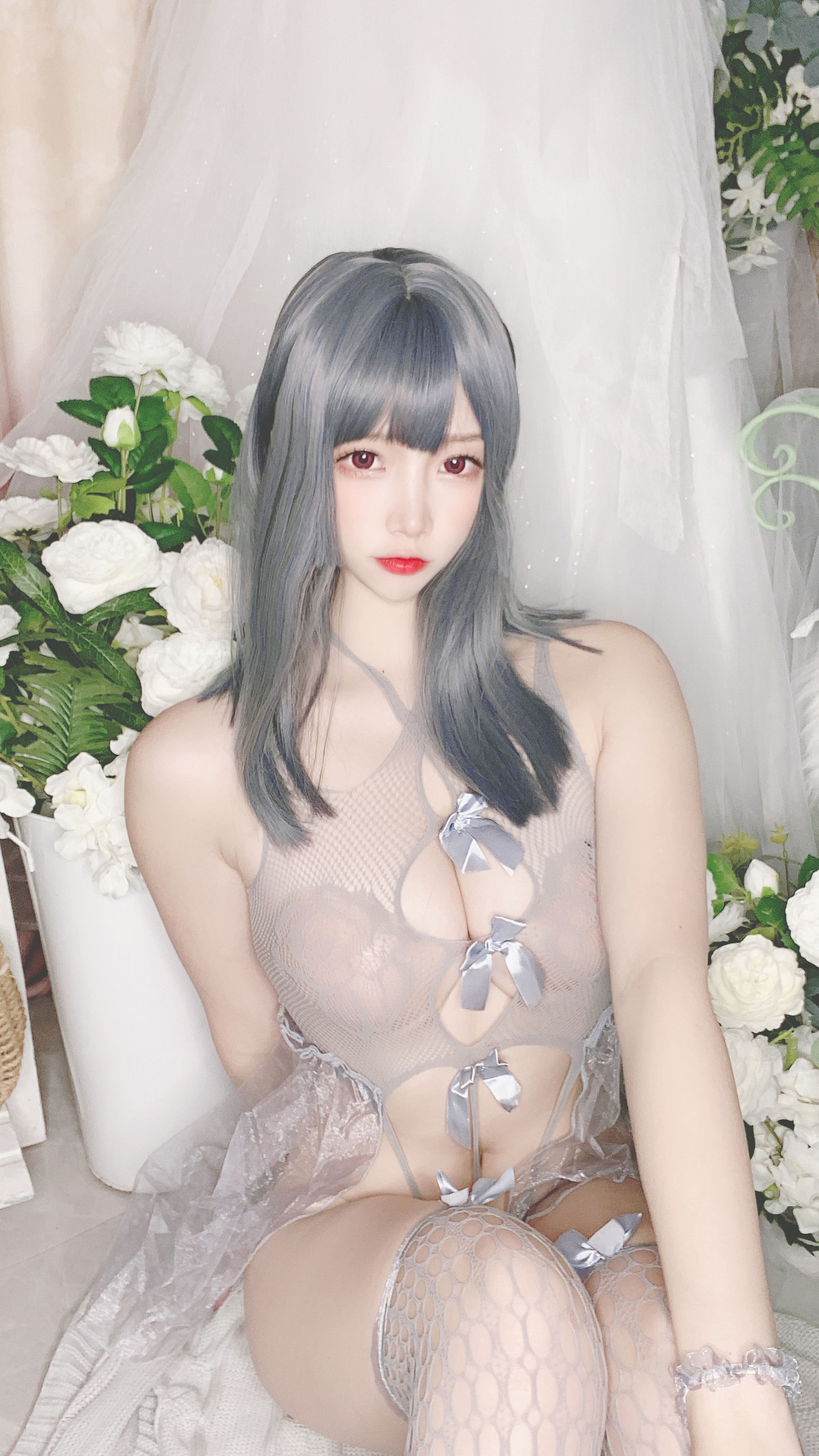 人气Coser二佐Nisa - 蓝色网状比基尼-图0