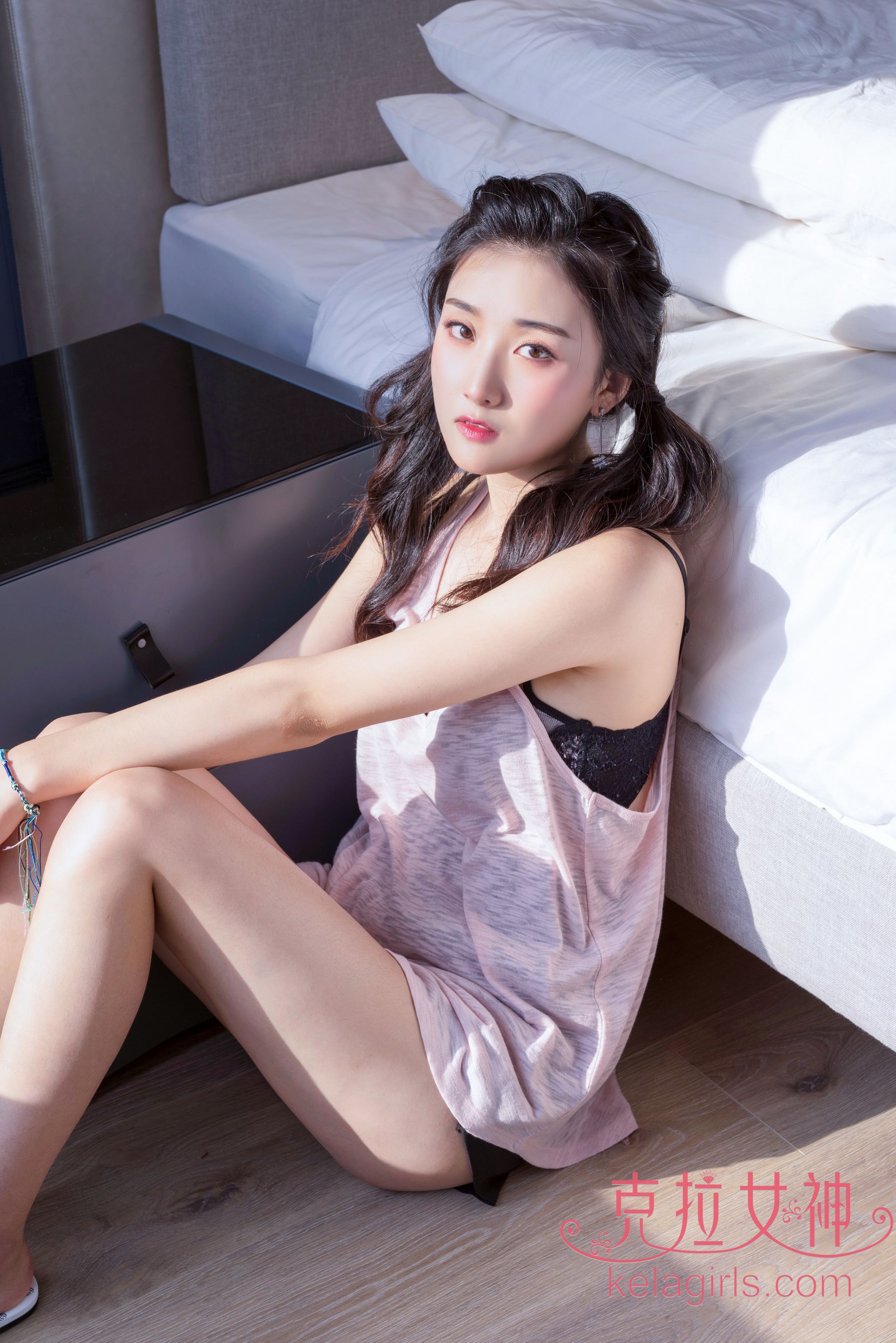 馨馨 拖鞋小妹妹-图0