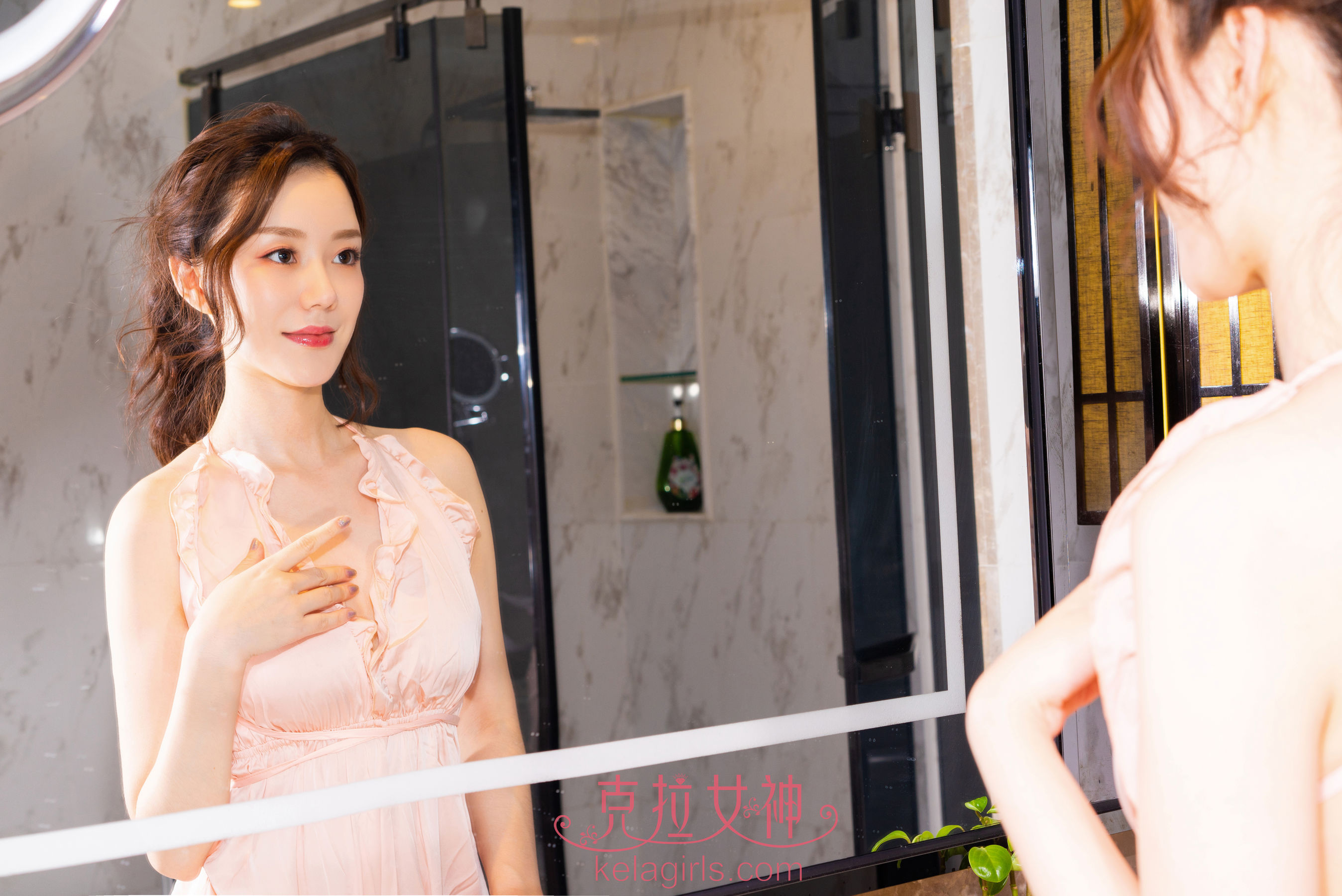江琴 镜里观花-图8