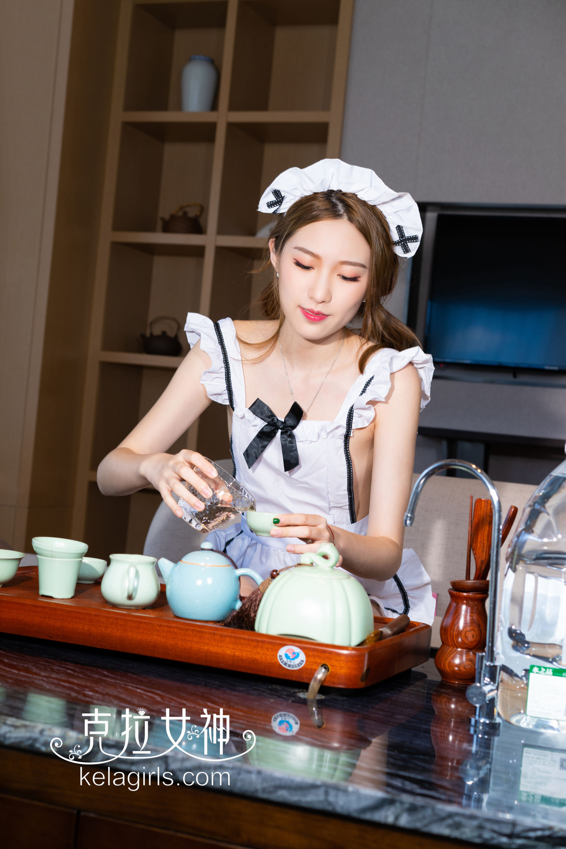 芊芊 女仆の功夫茶-图1