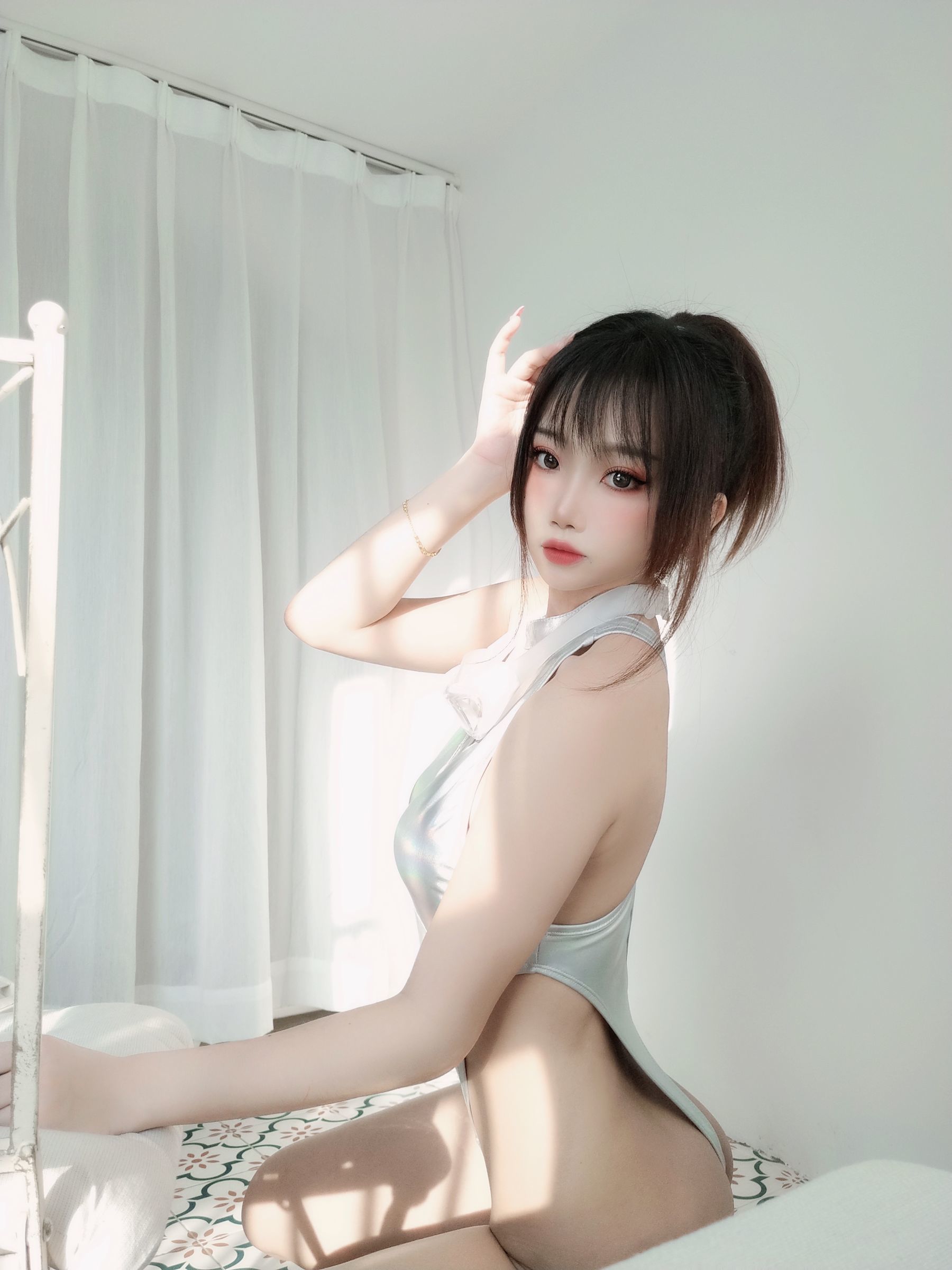 白嫩美少女鬼畜瑶 - 镭射竞泳-图44