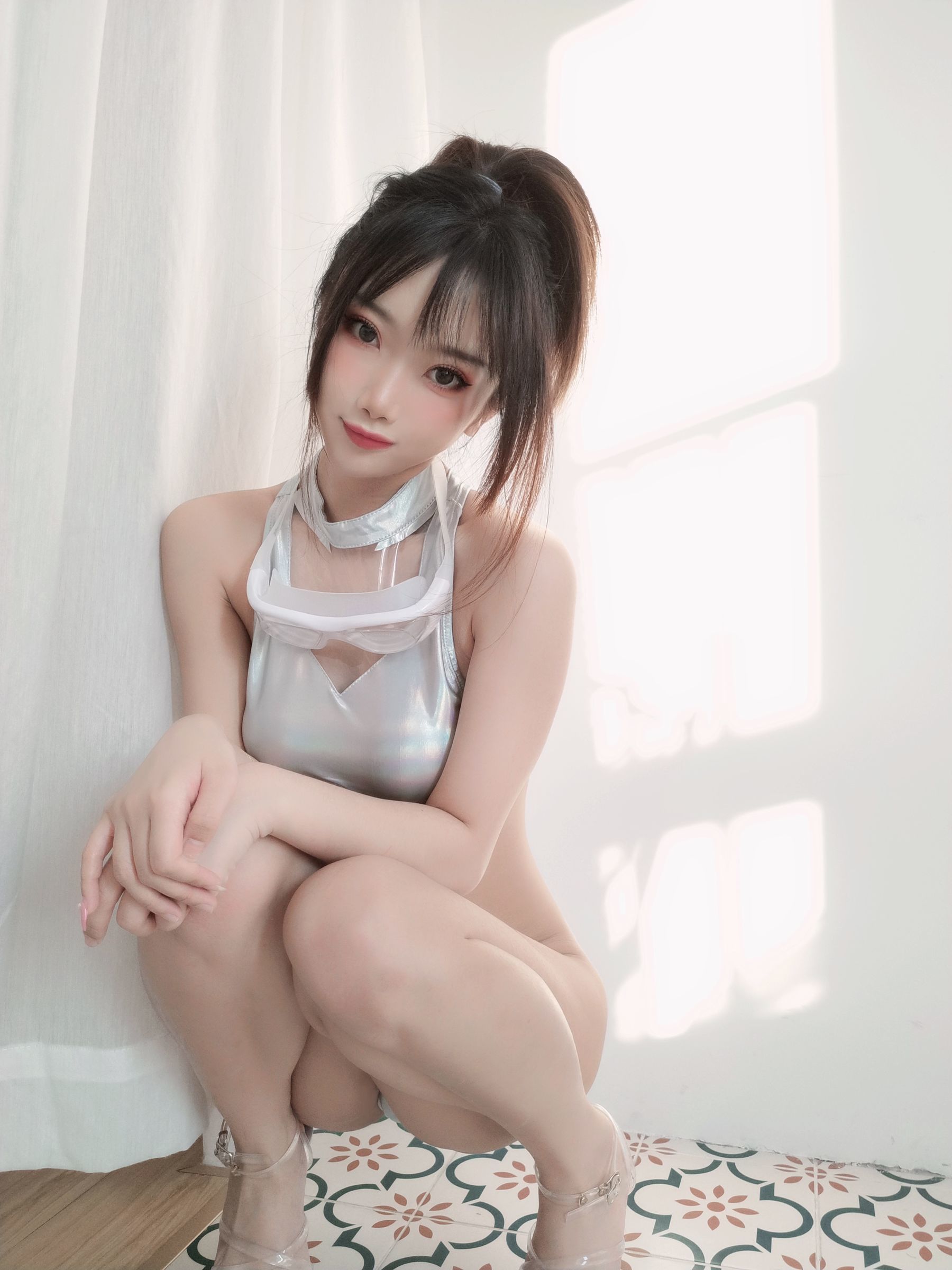 白嫩美少女鬼畜瑶 - 镭射竞泳-图52
