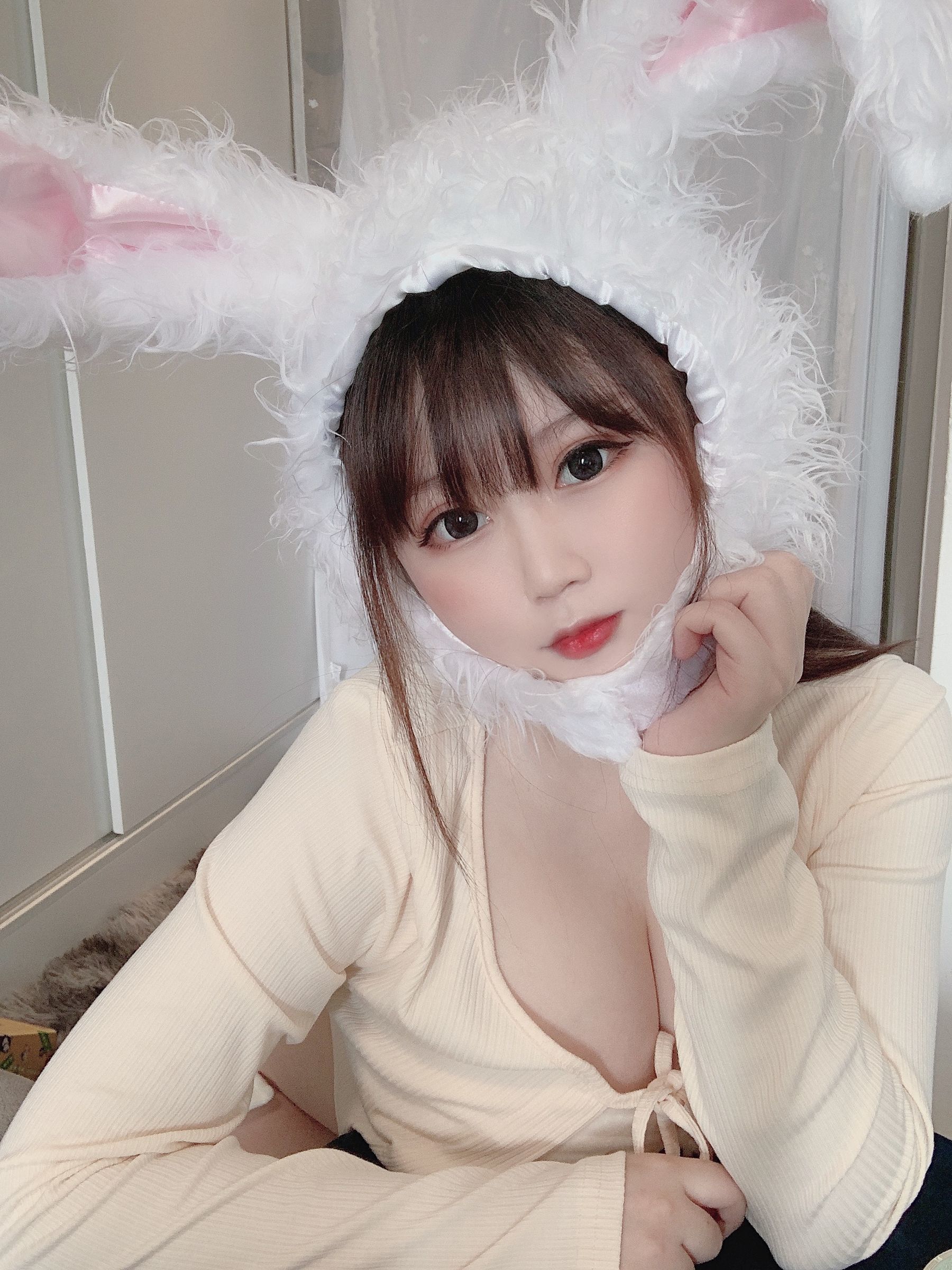 蜜桃少女是依酱呀 - 小白兔-图31