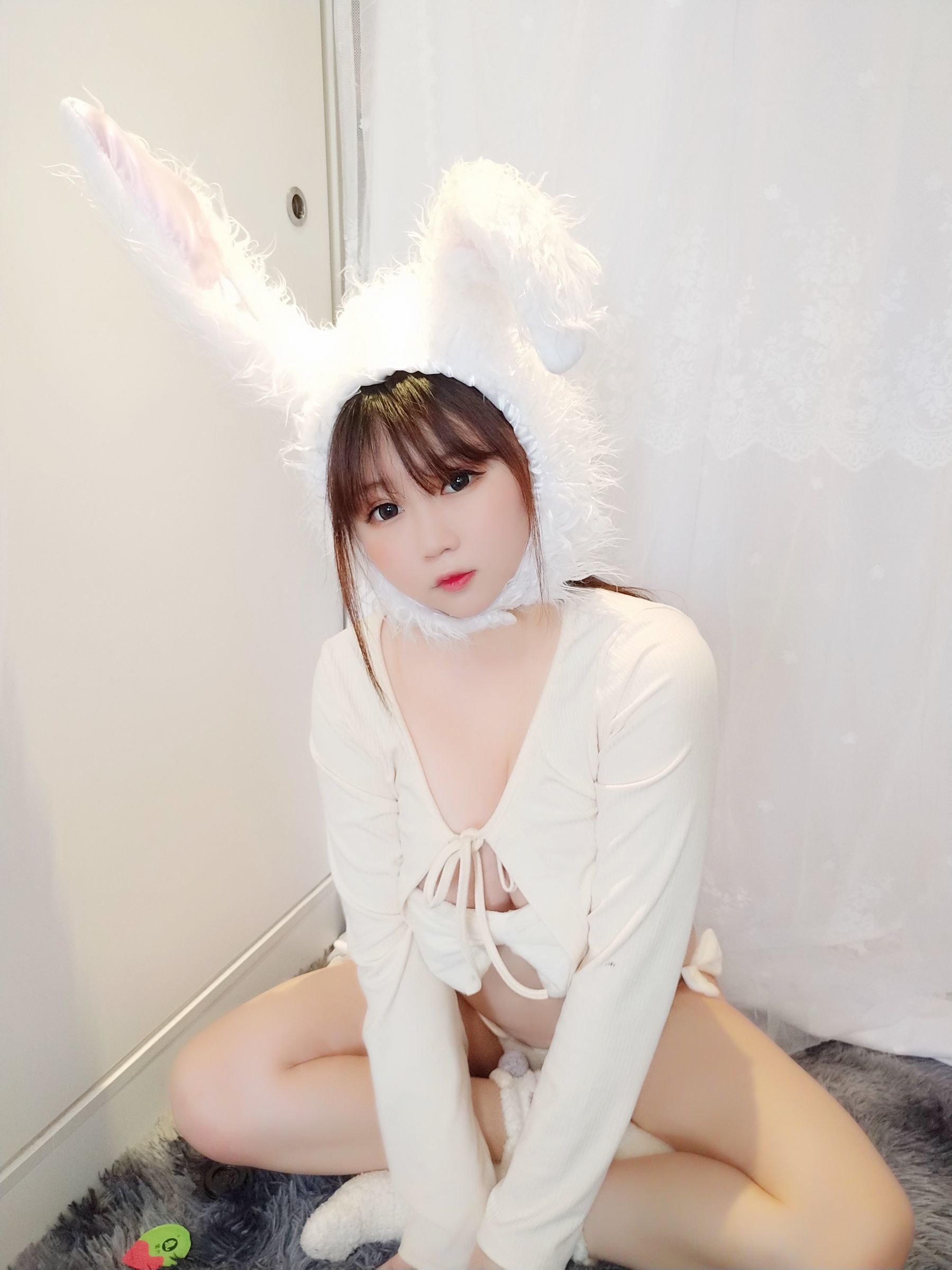 蜜桃少女是依酱呀 - 小白兔-图3