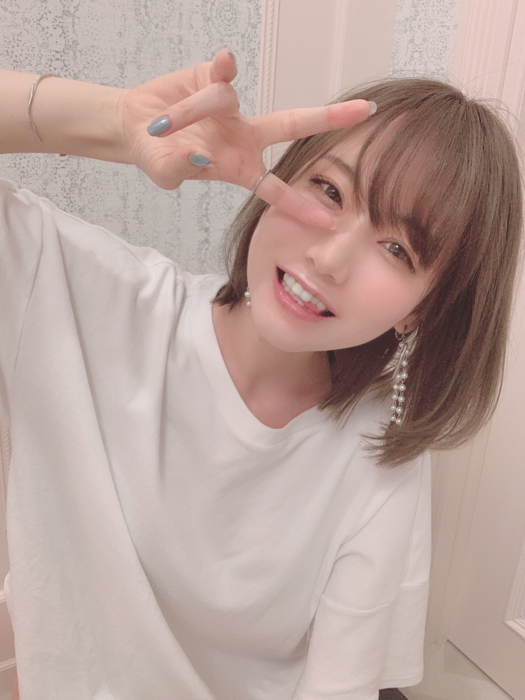 日本甜美COSERけんけん 2020.07 フロントホックがどう外れるか気になりません？-图4