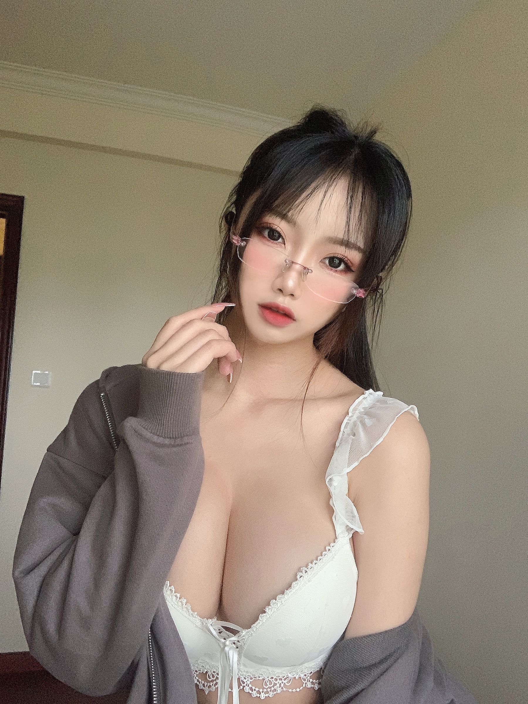 白嫩美少女鬼畜瑶 - 白内衣-图28