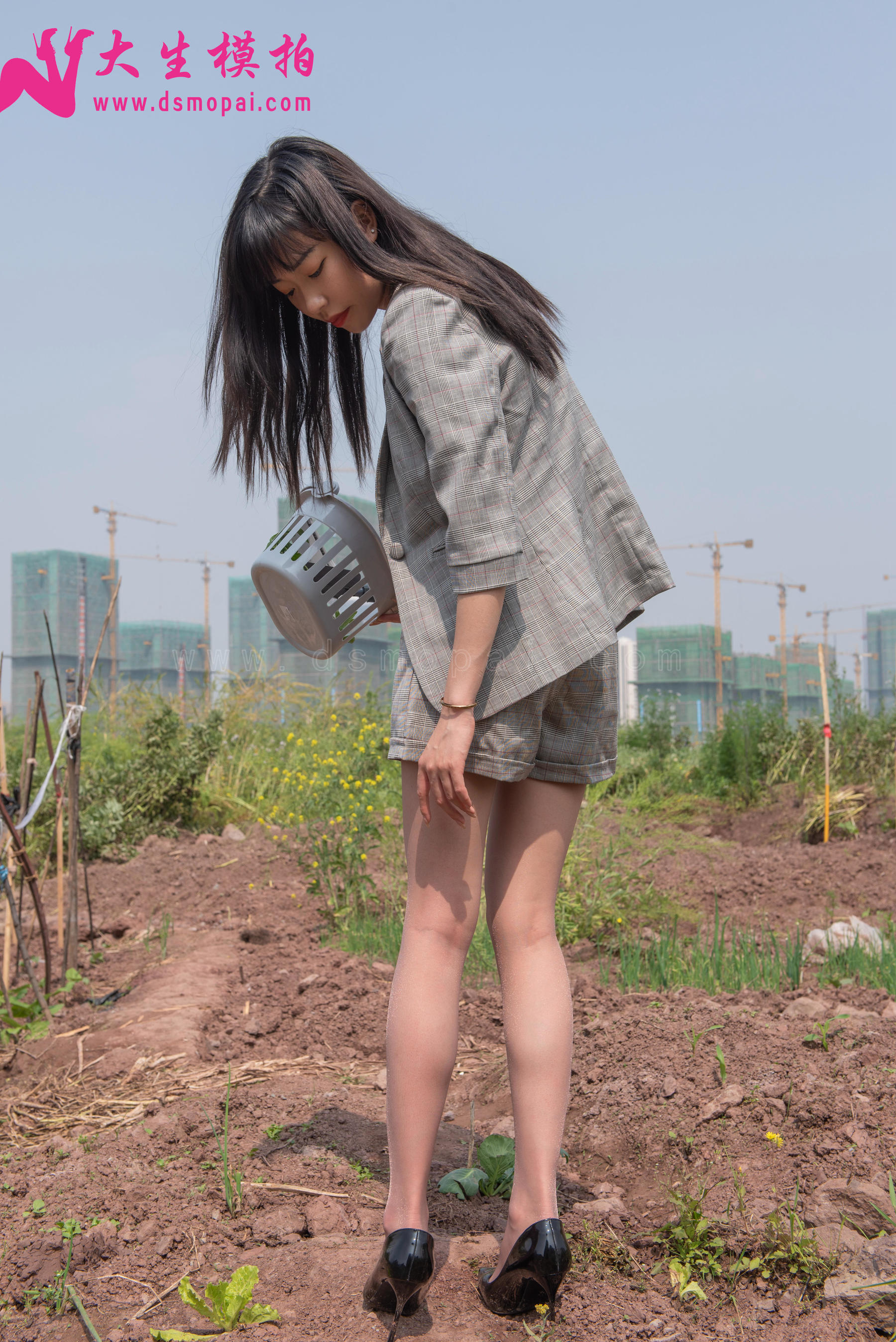 No.179 Lynn 干农活的女白领-图27