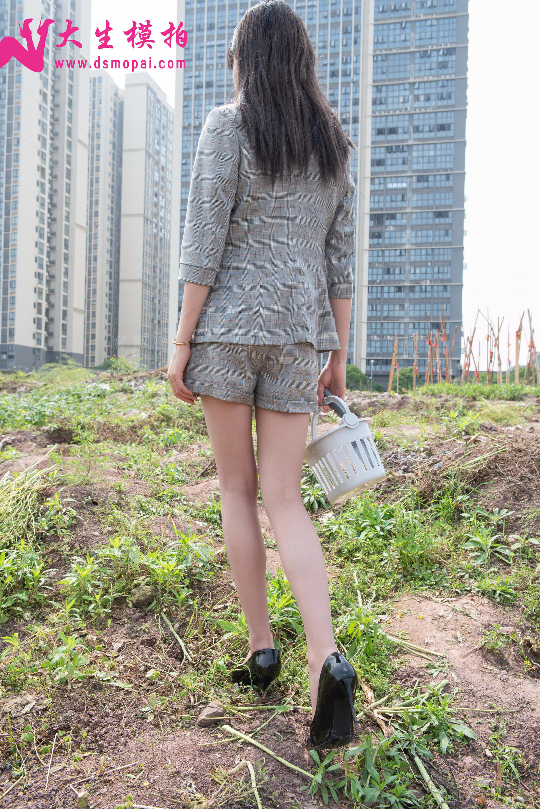 No.179 Lynn 干农活的女白领-图65