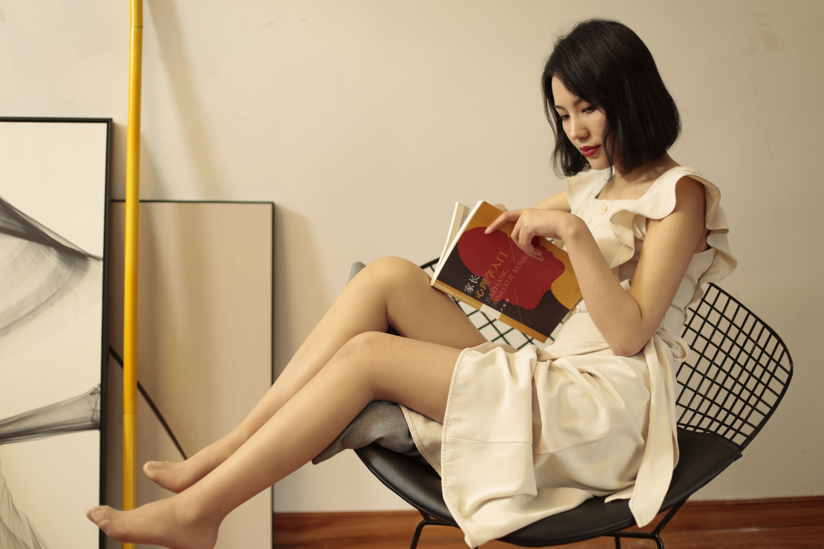 NO.009 成希 你是选择看书还是看我？-图16