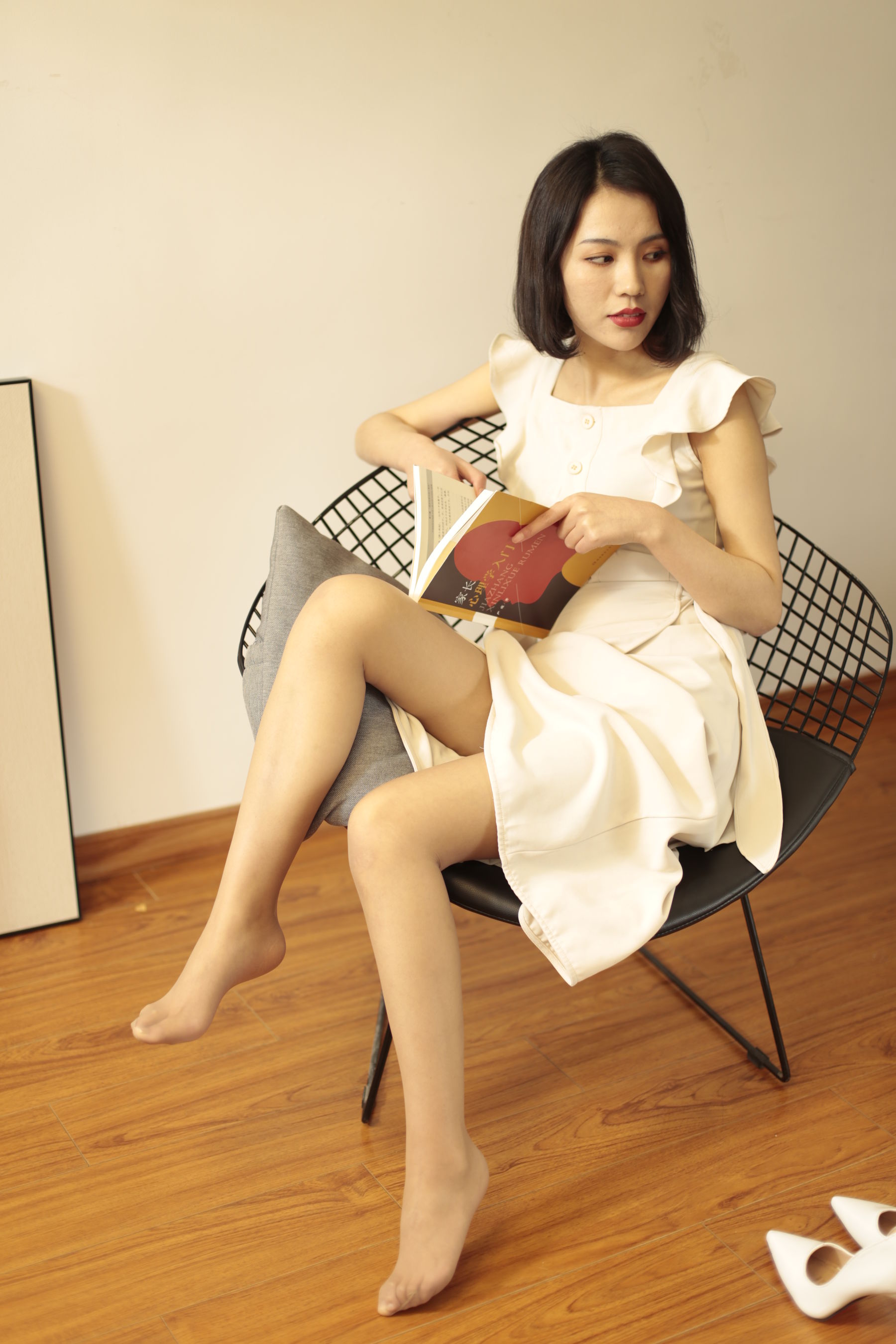 NO.009 成希 你是选择看书还是看我？-图20