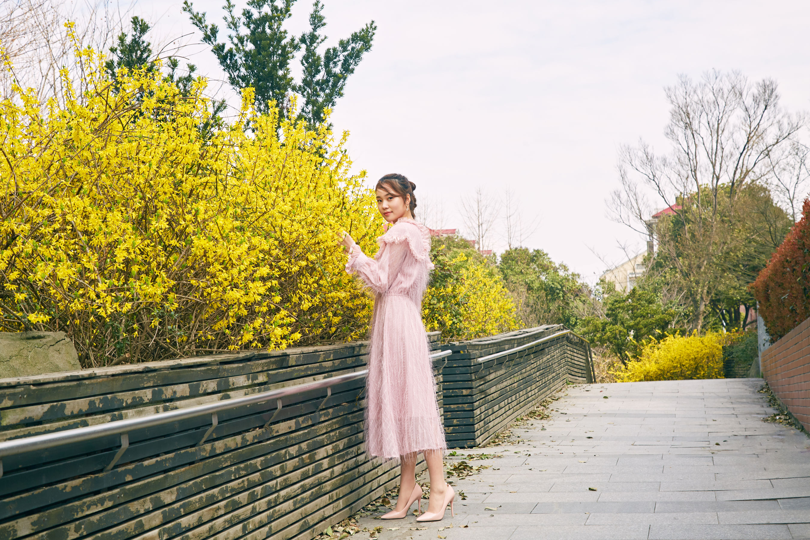 NO.039 露露 人比花娇-图0