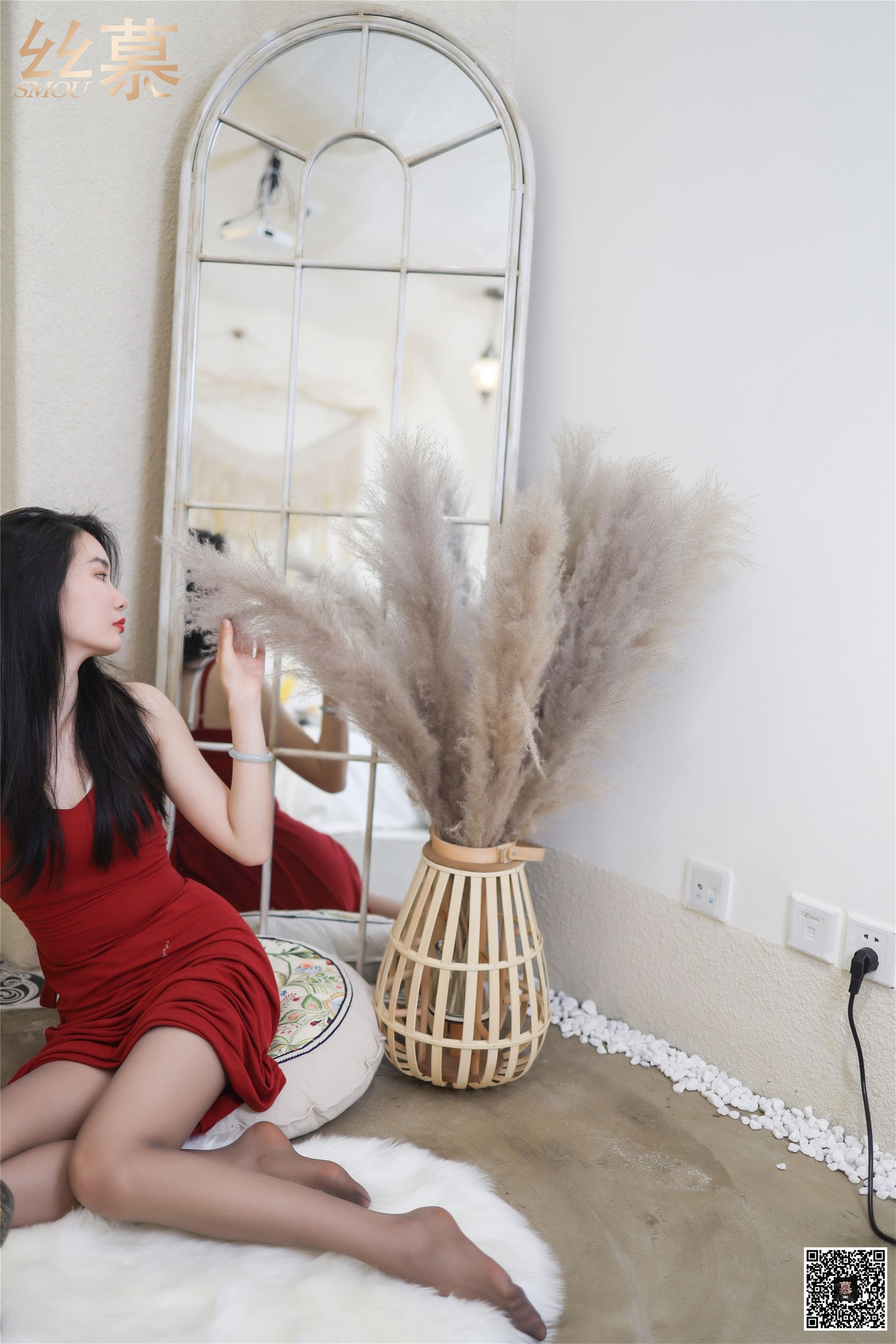 SM261 天天一元 可儿《高贵的红裙惹人温柔》-图6
