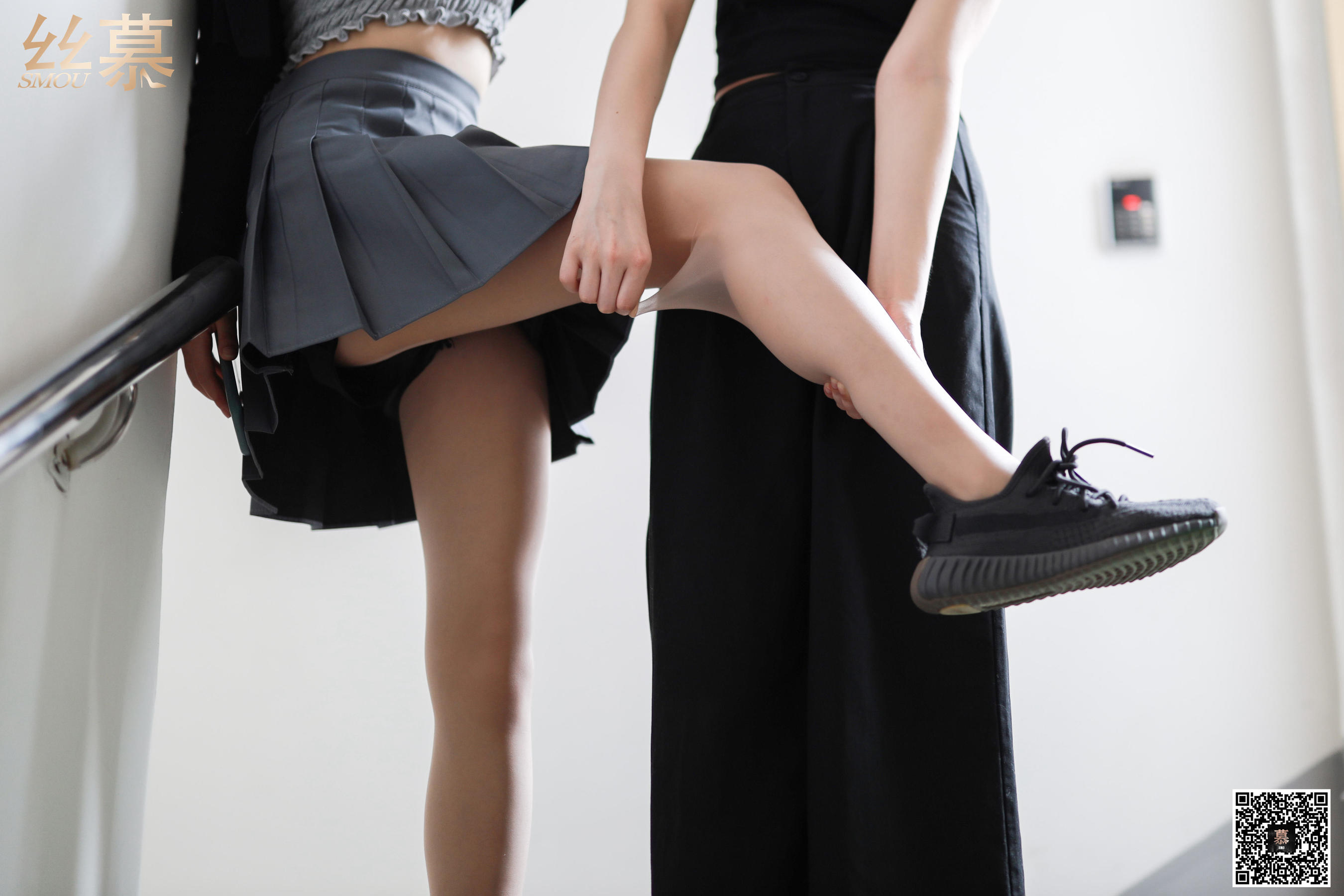 SM288 天天一元 米朵《天台玩丝两姐妹》-图39