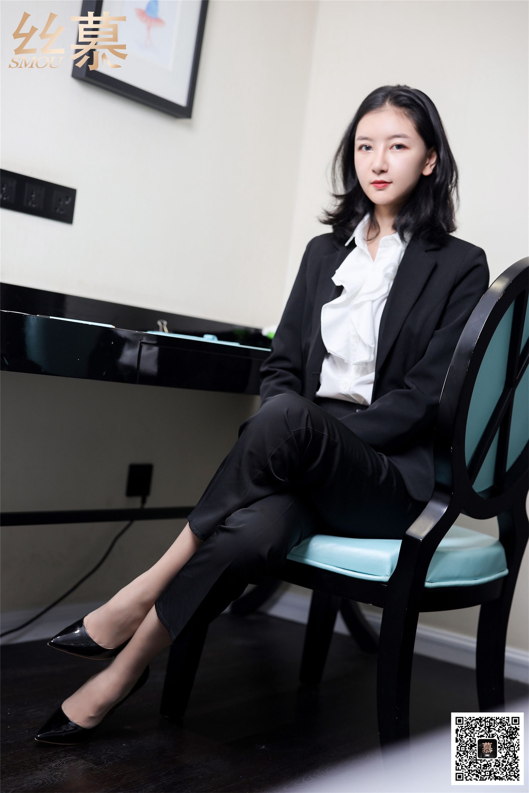 SM327 天天一元 茗茗《出差女总裁》-图16