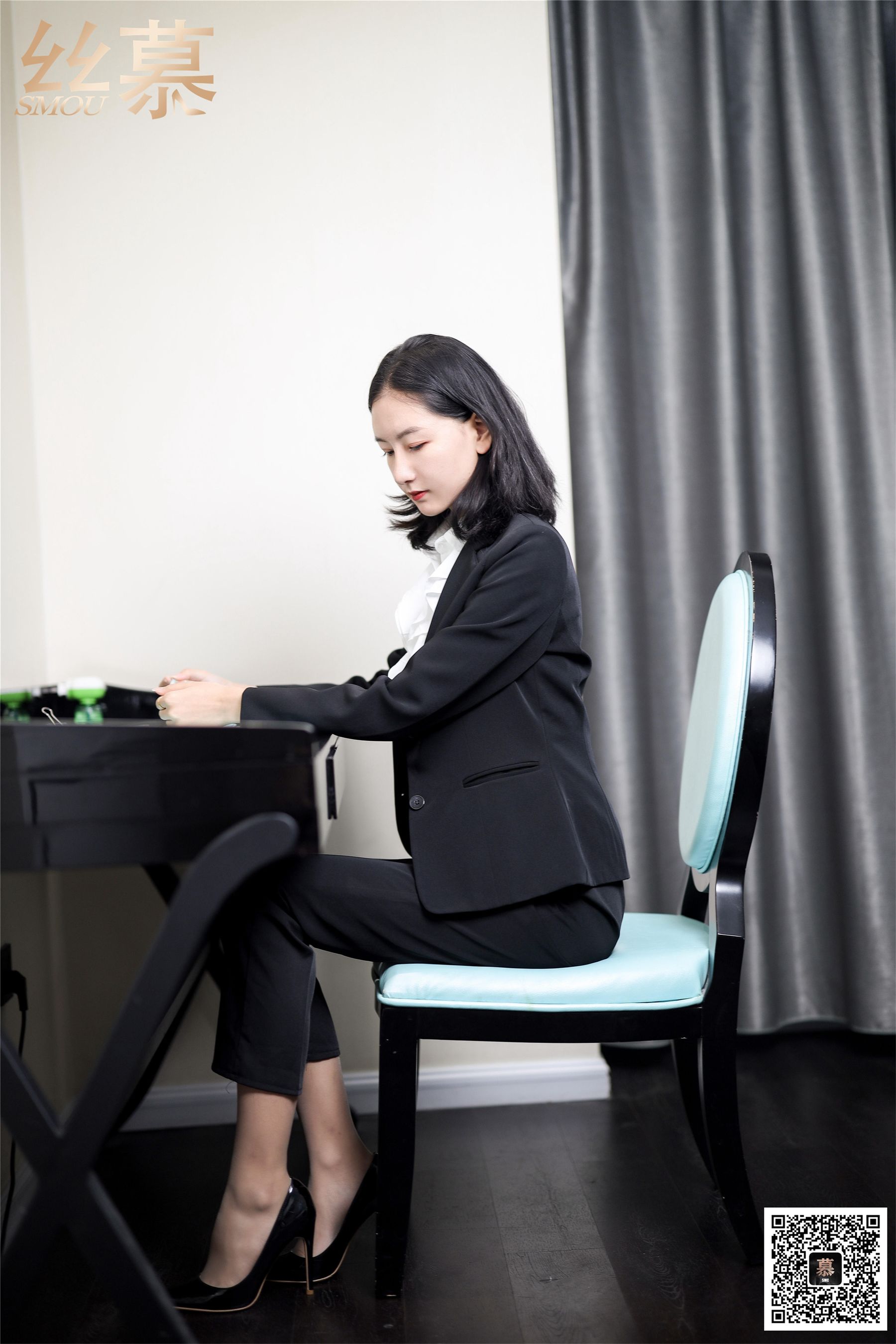 SM327 天天一元 茗茗《出差女总裁》-图6