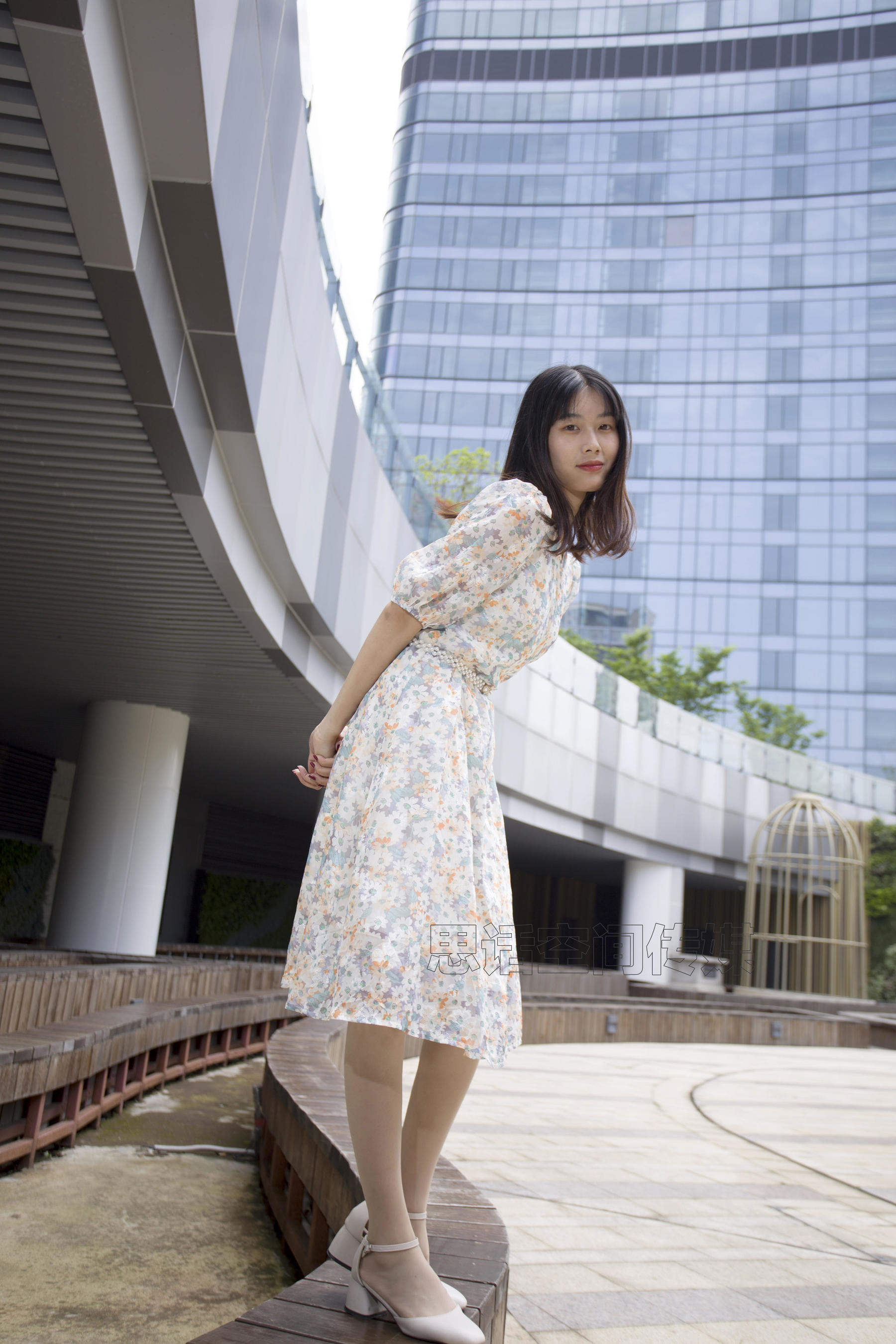 SH119 诗韵 印花裙的都市美感-图33