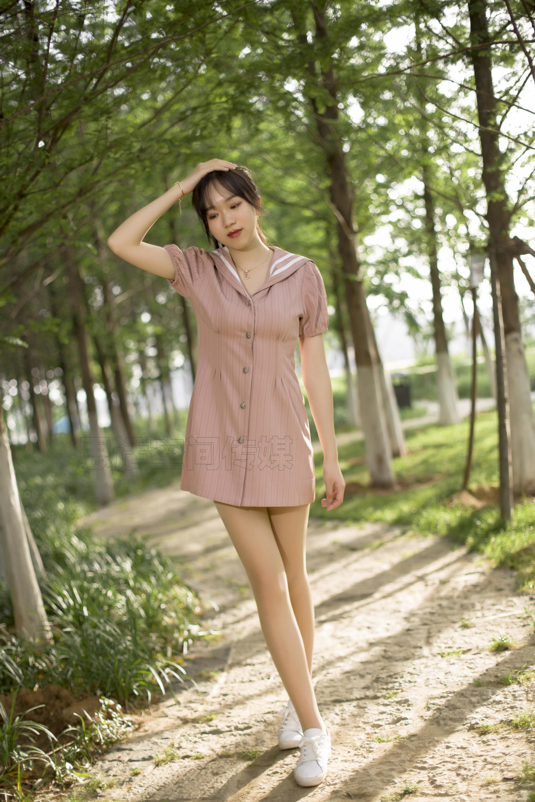 SH124 子琦 山林间的嫩龄少女-图14