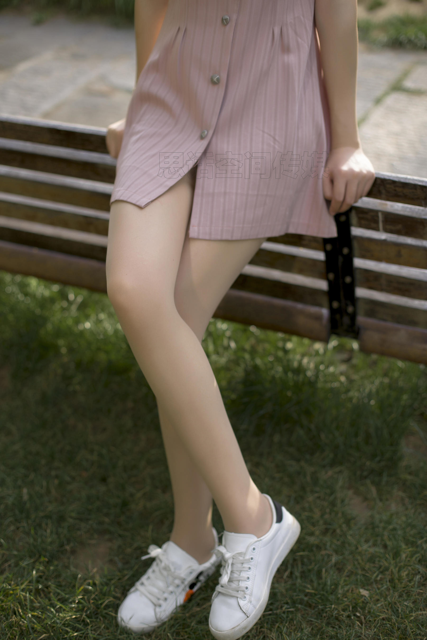 SH124 子琦 山林间的嫩龄少女-图22