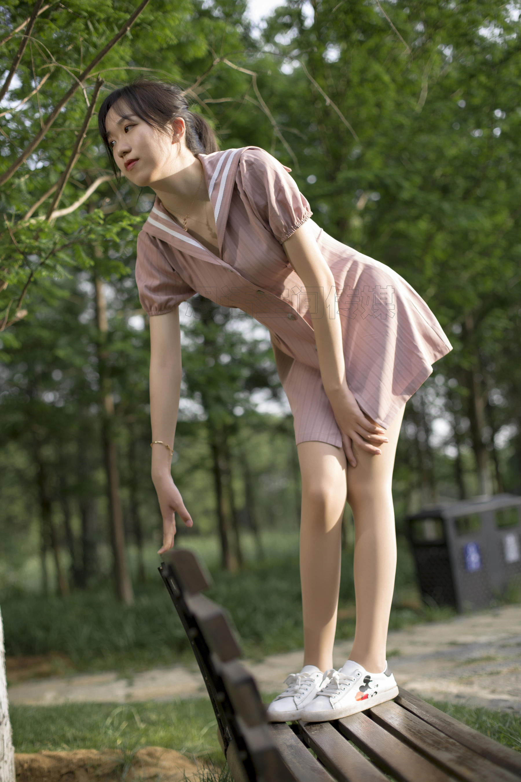 SH124 子琦 山林间的嫩龄少女-图34