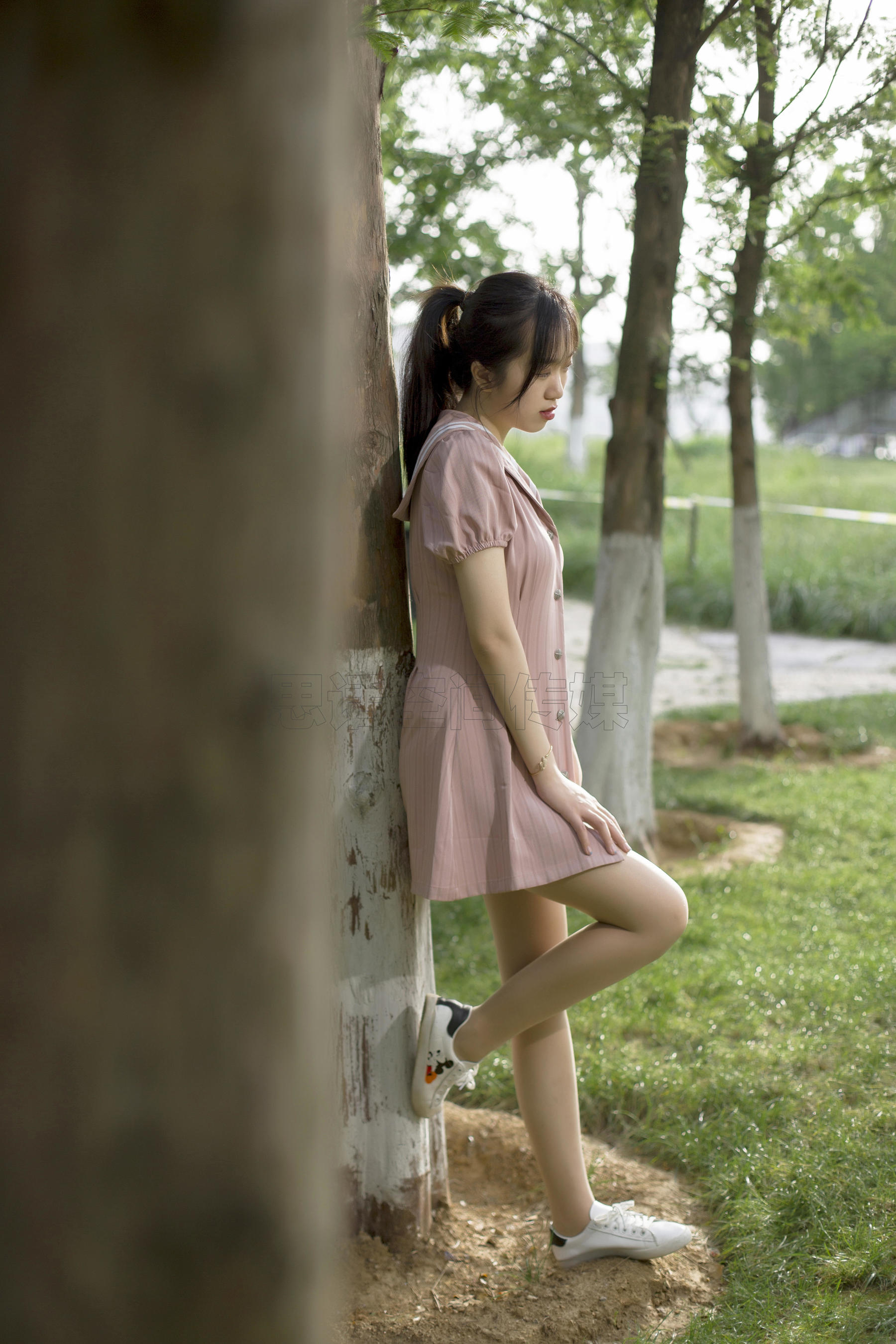 SH124 子琦 山林间的嫩龄少女-图7