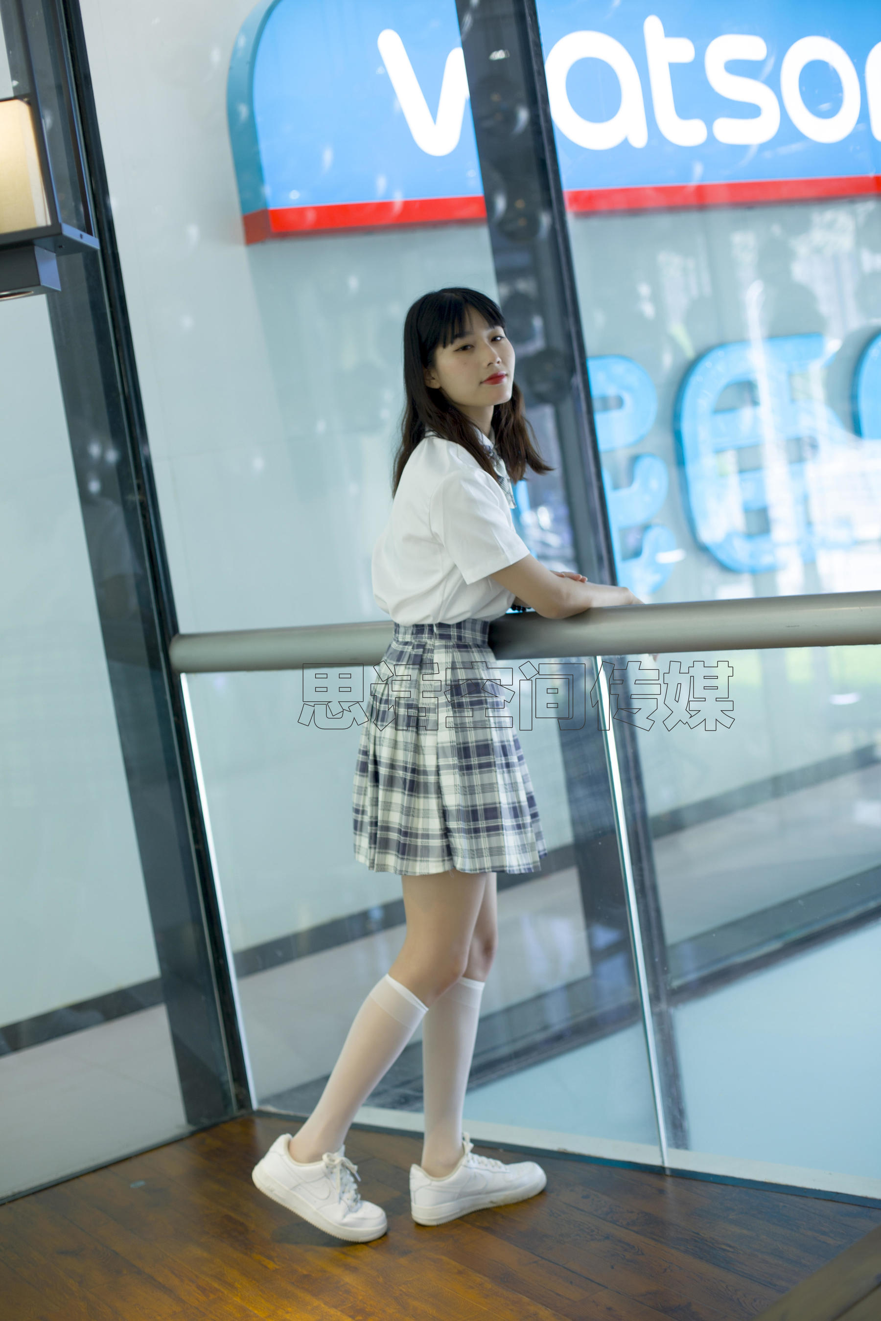 SH127 诗韵 商场里的JK女孩-图3