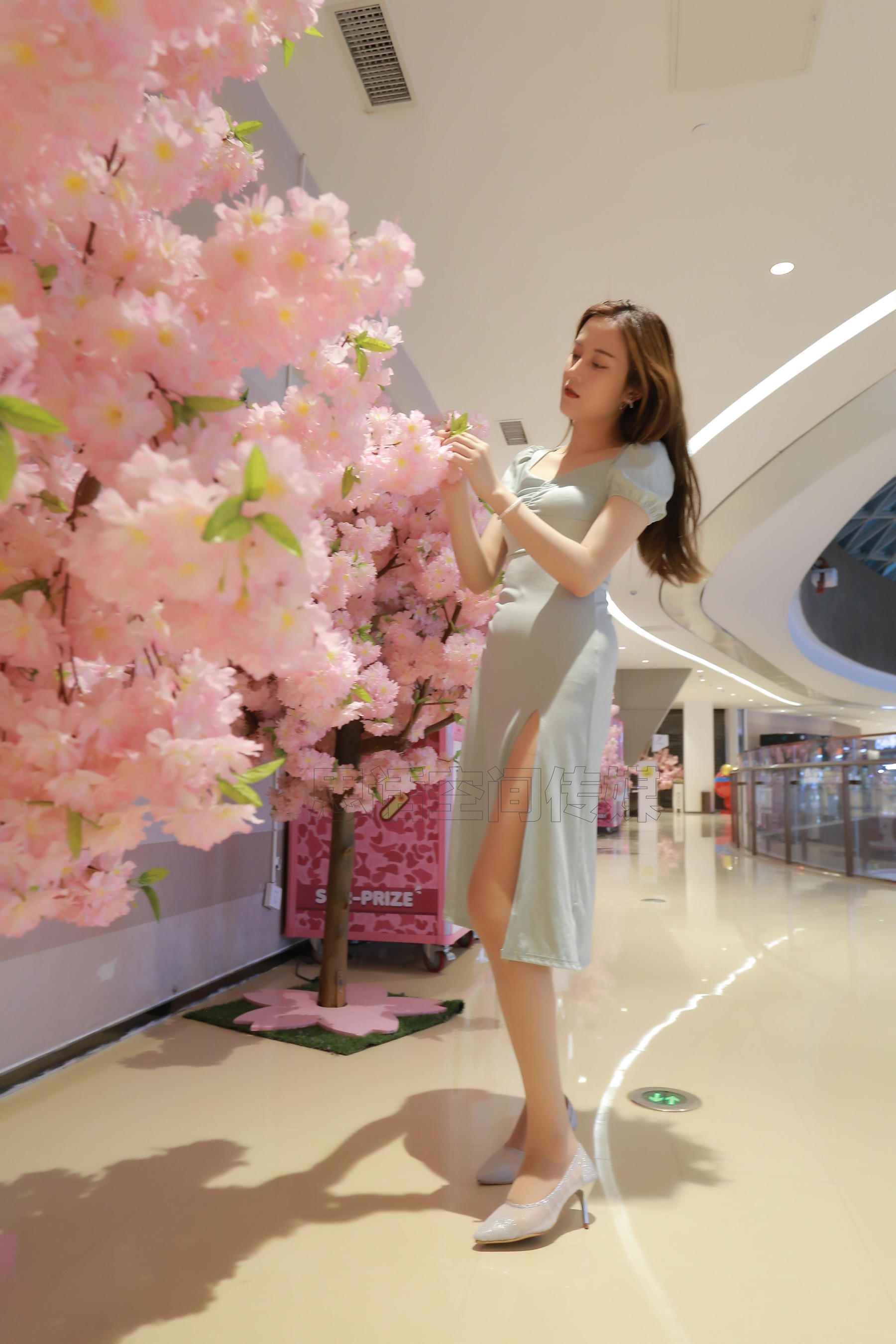SH132 COCO 武汉迪丽热巴商场露美足-图48