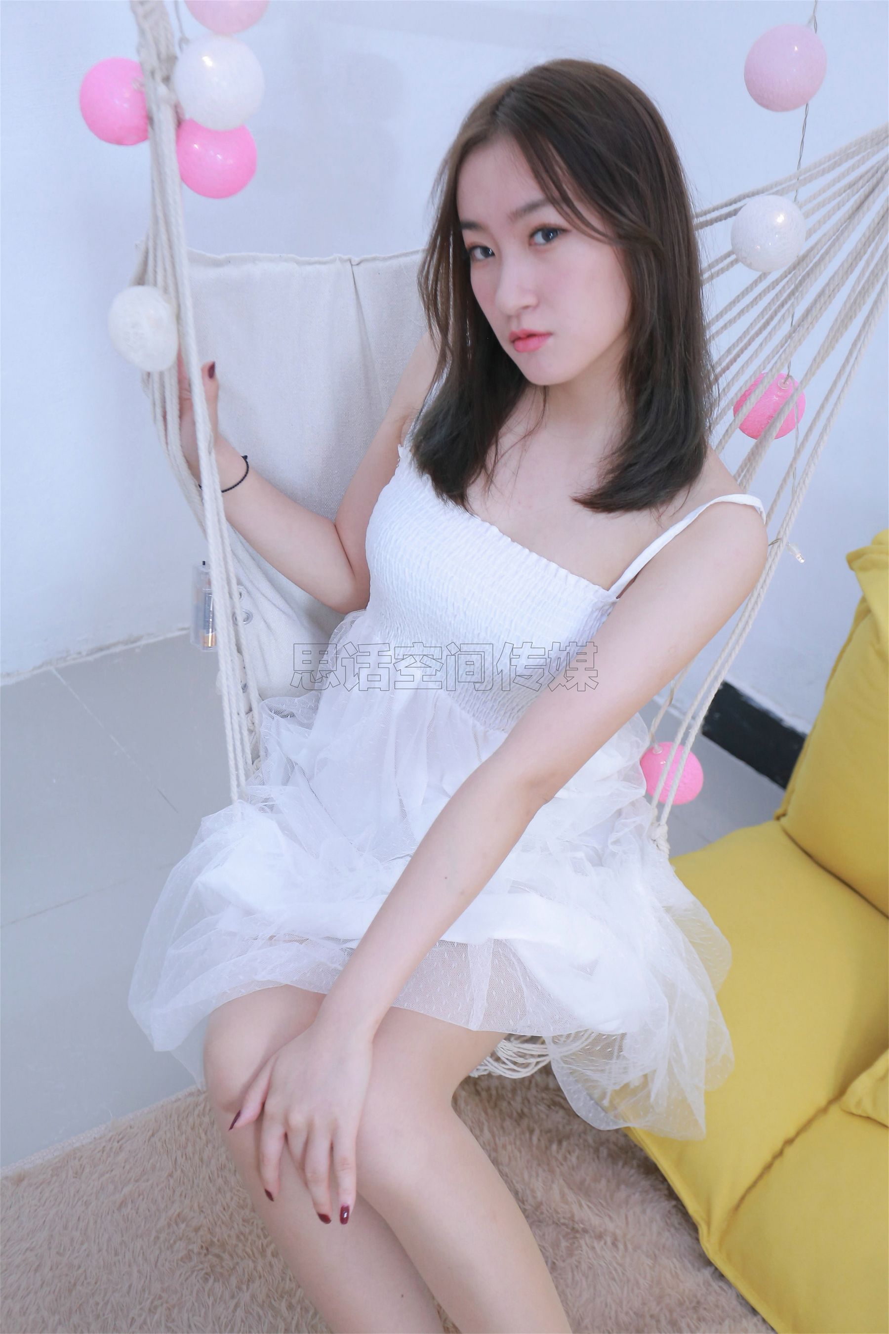 SH153  (新模）Reya 小白裙下的美腿-图28