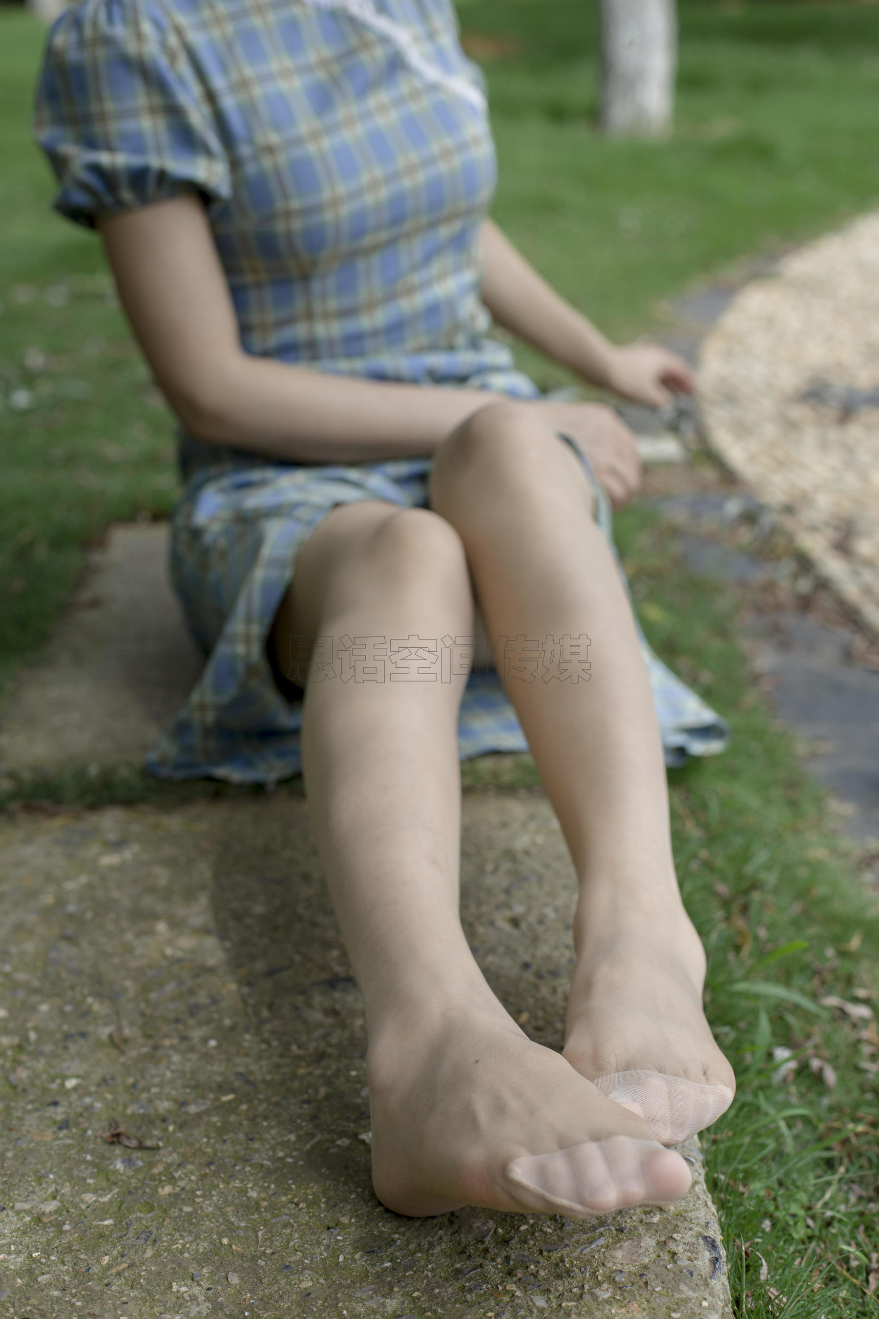 SH173 诗诗 旗袍肉丝女孩逛公园-图23