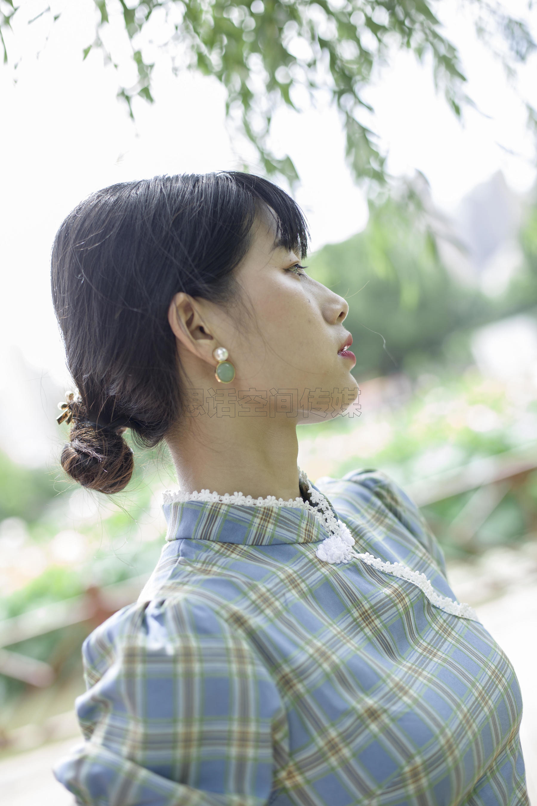 SH173 诗诗 旗袍肉丝女孩逛公园-图39