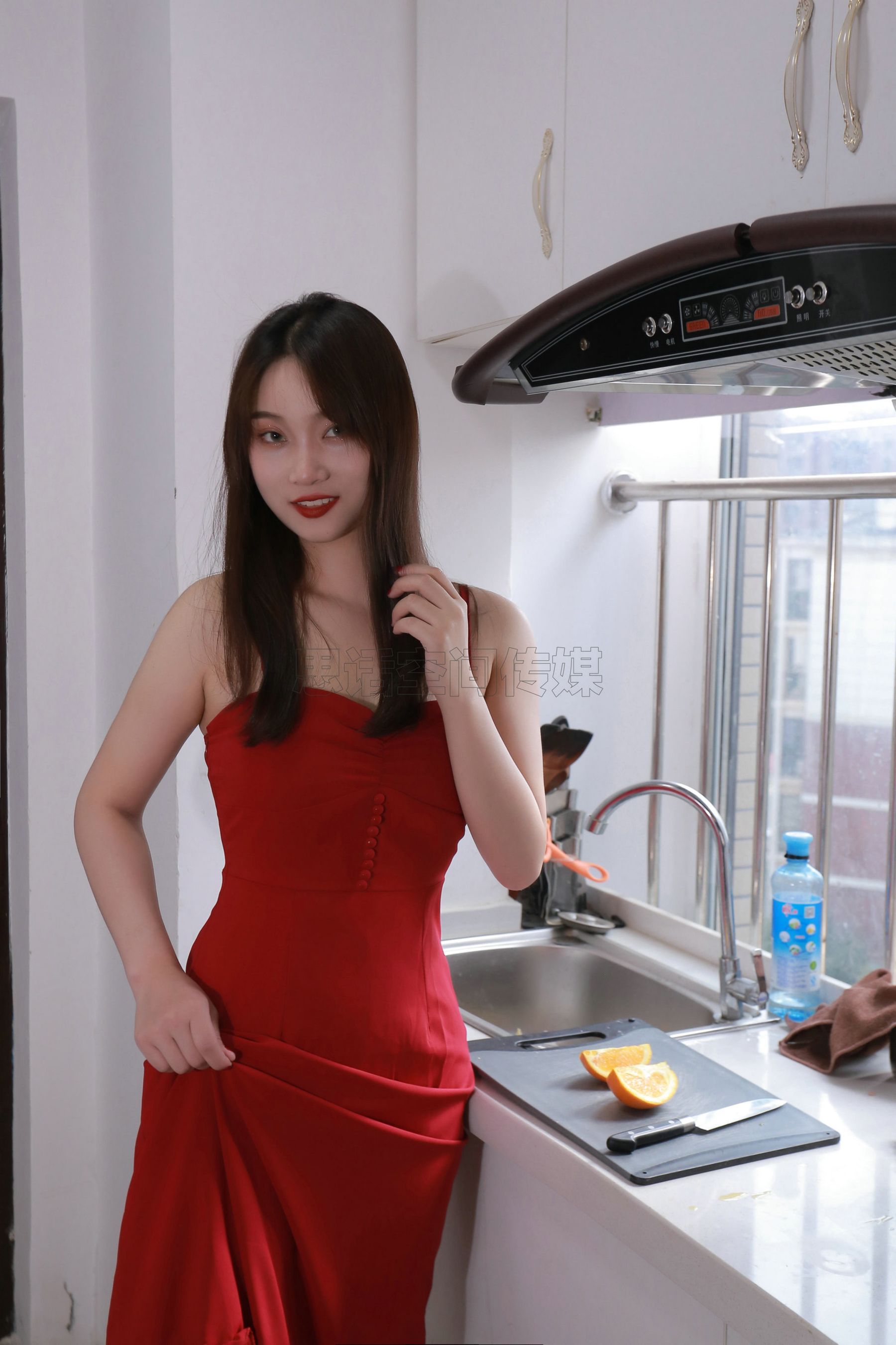 SH180 维妮 偷偷脱丝袜的维妮-图2