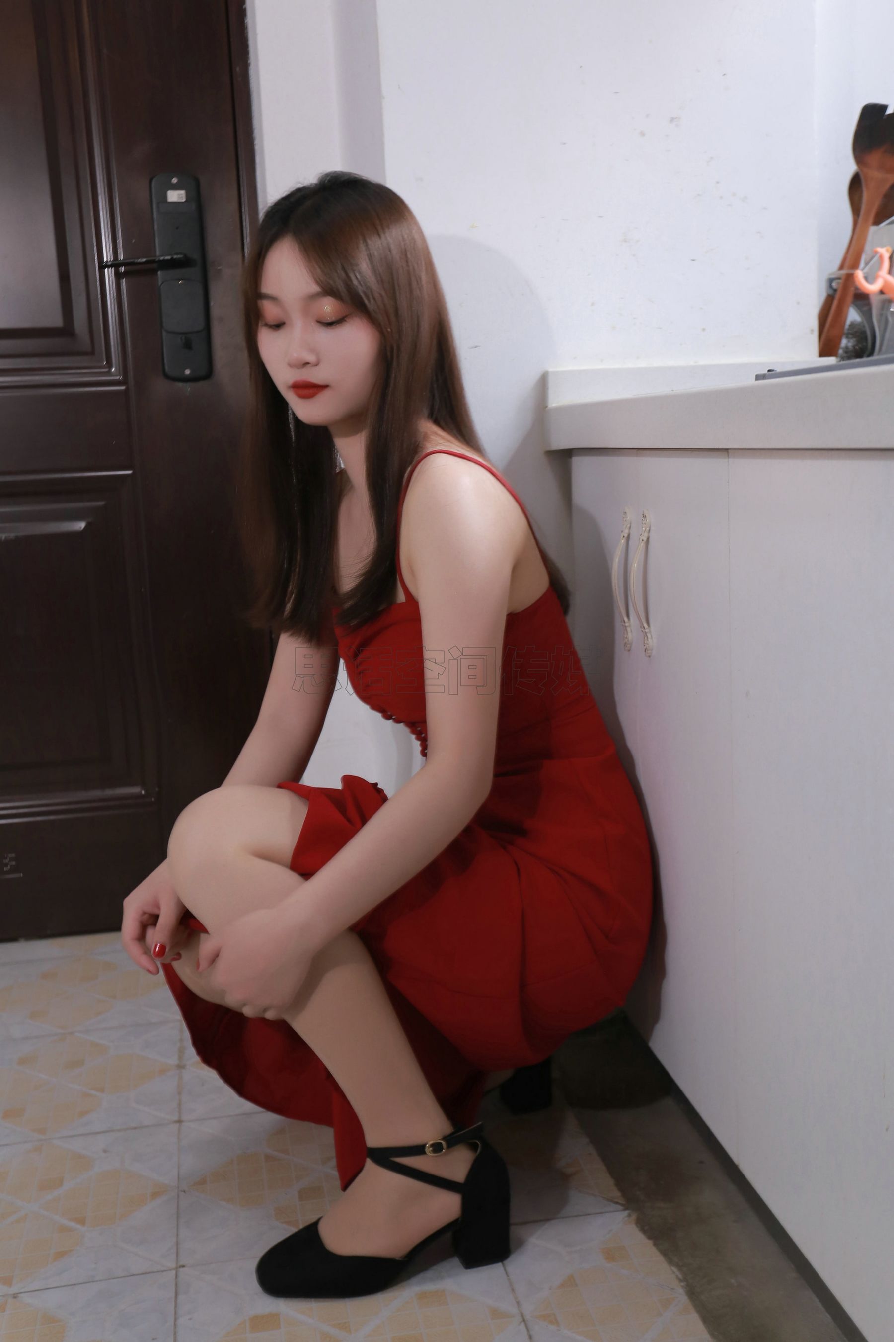 SH180 维妮 偷偷脱丝袜的维妮-图7