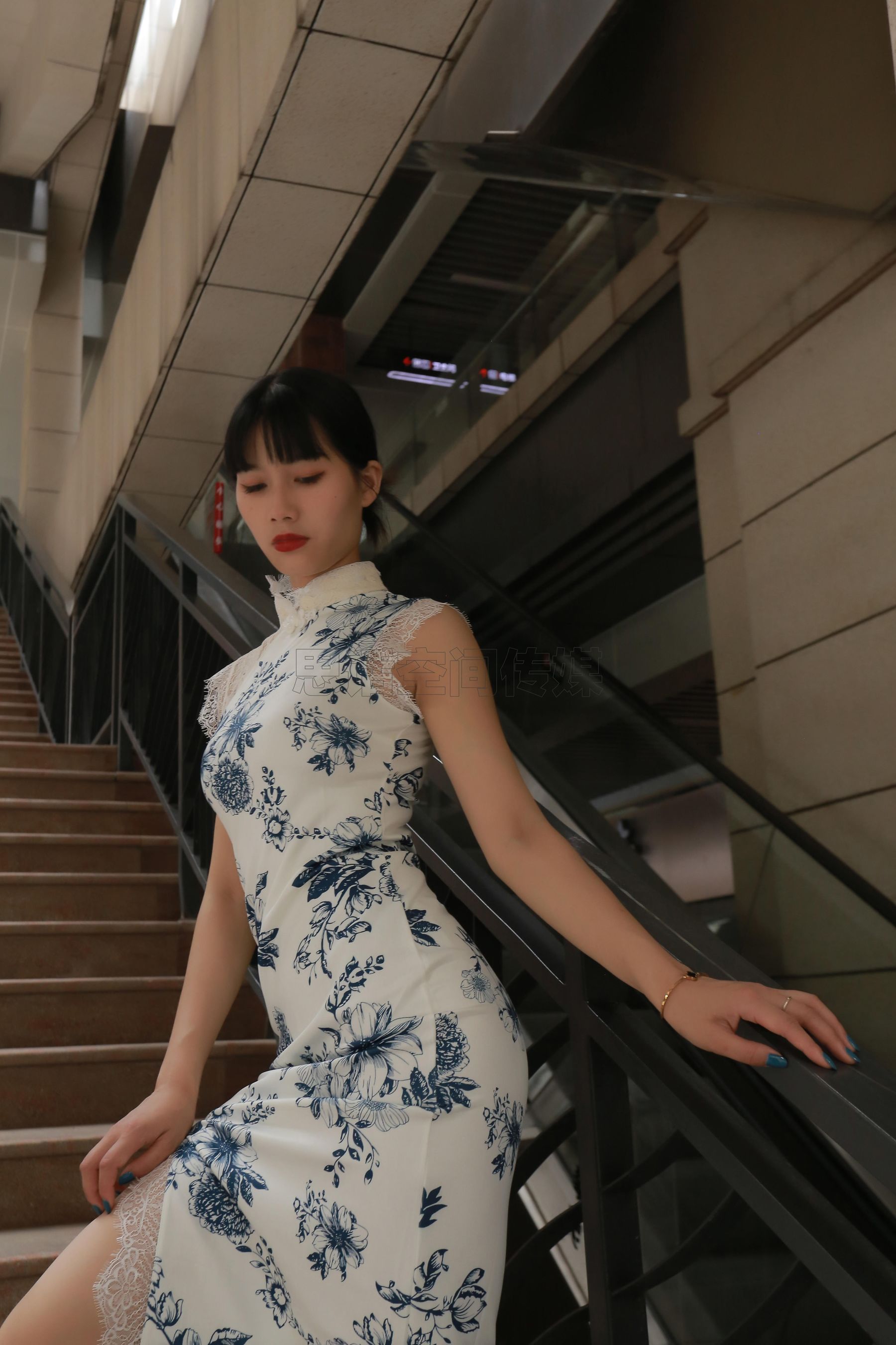 SH187 诗诗 穿肉丝的旗袍女神-图3