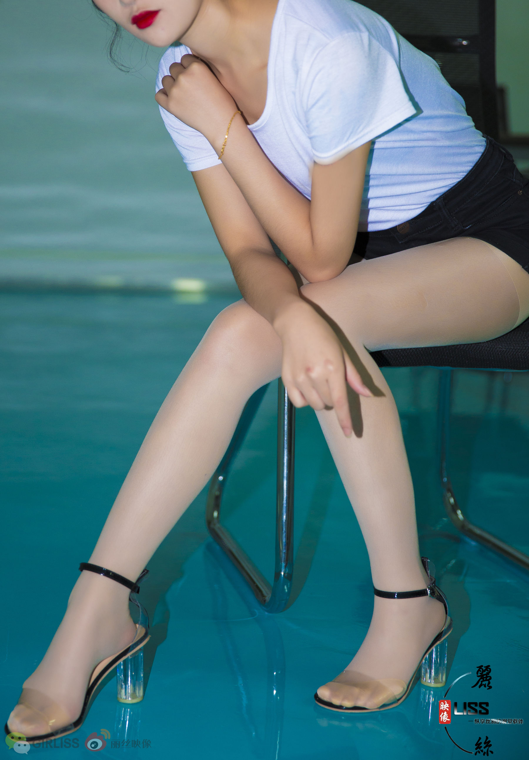- 实习女秘-图4