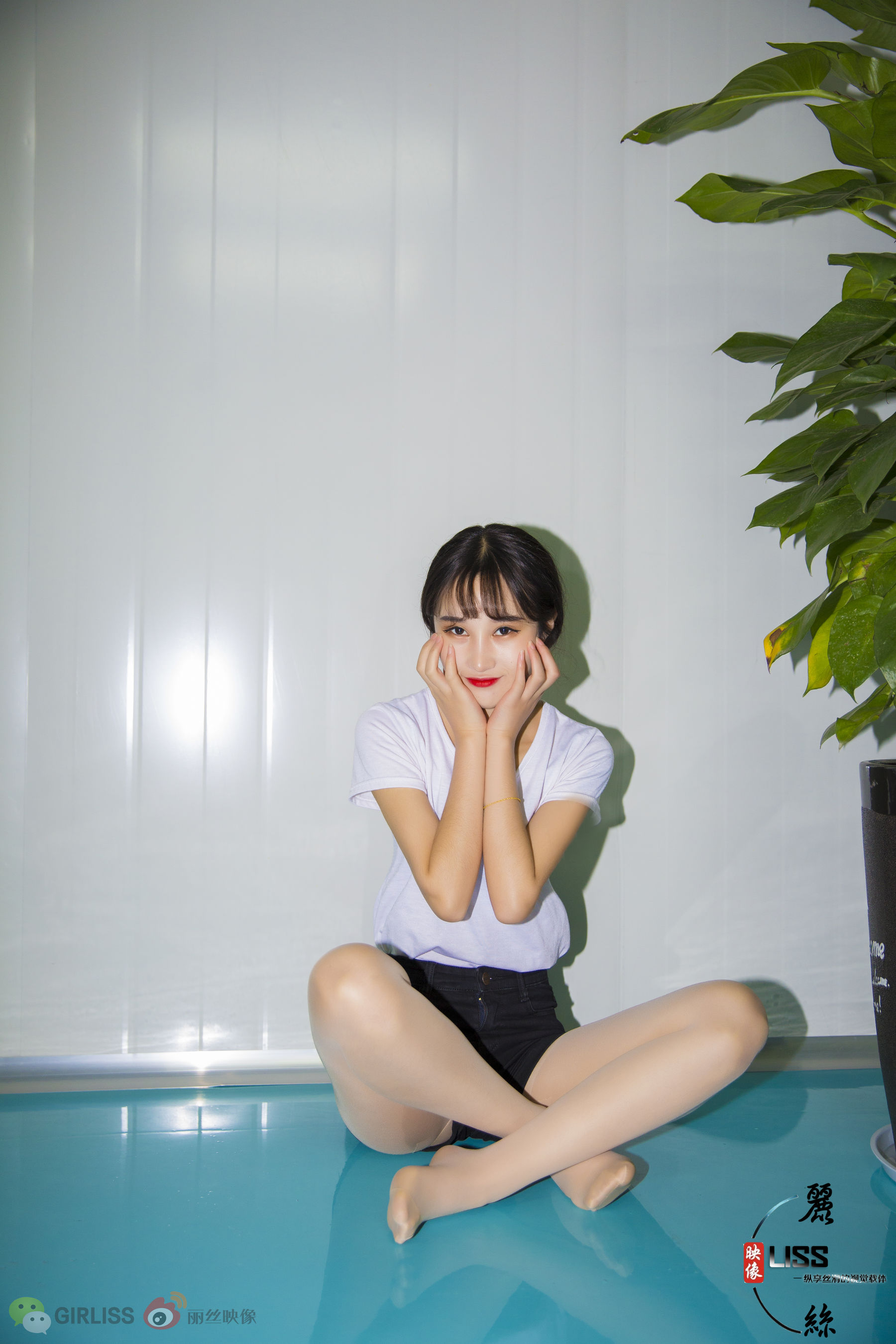- 实习女秘-图51