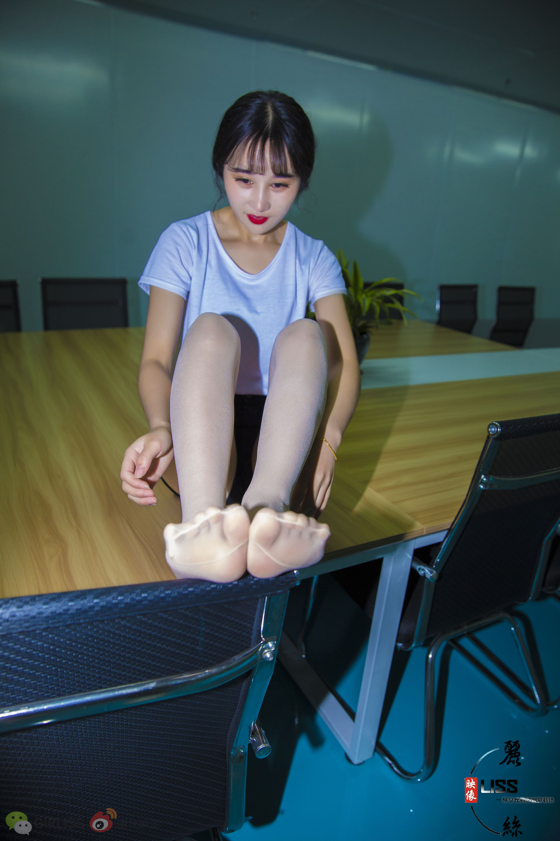 - 实习女秘-图62