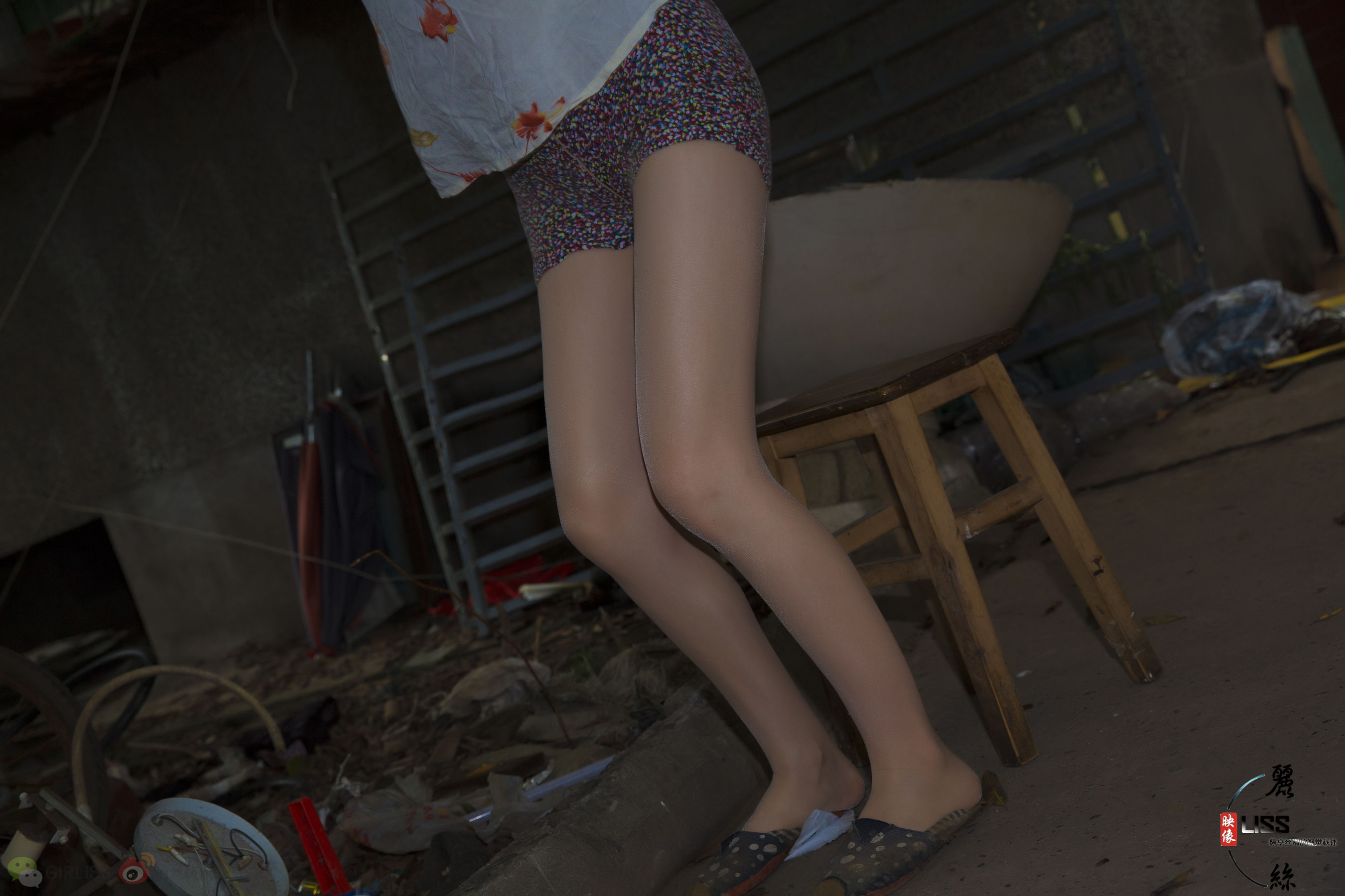- 捡垃圾的小姑娘-图20