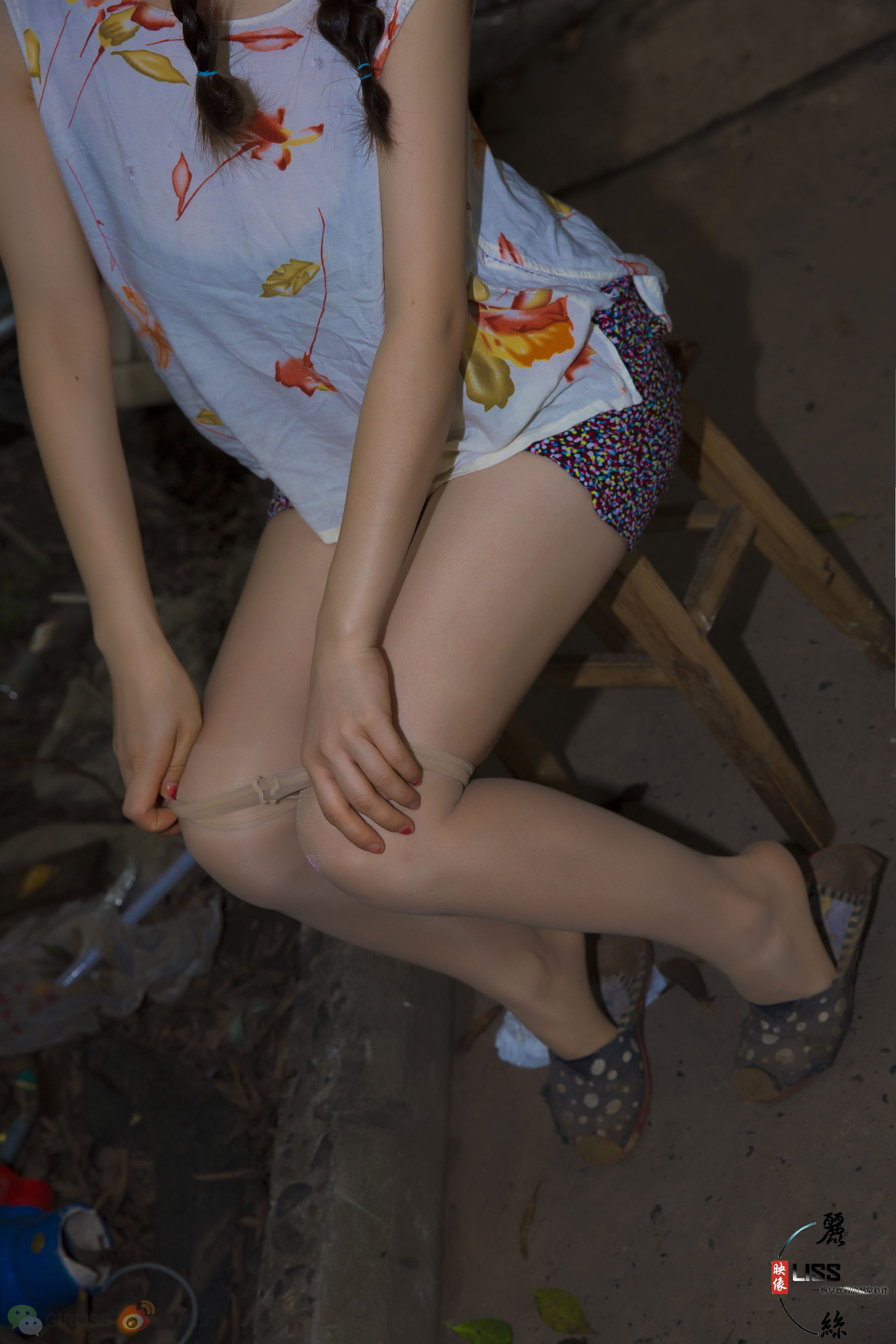 - 捡垃圾的小姑娘-图24