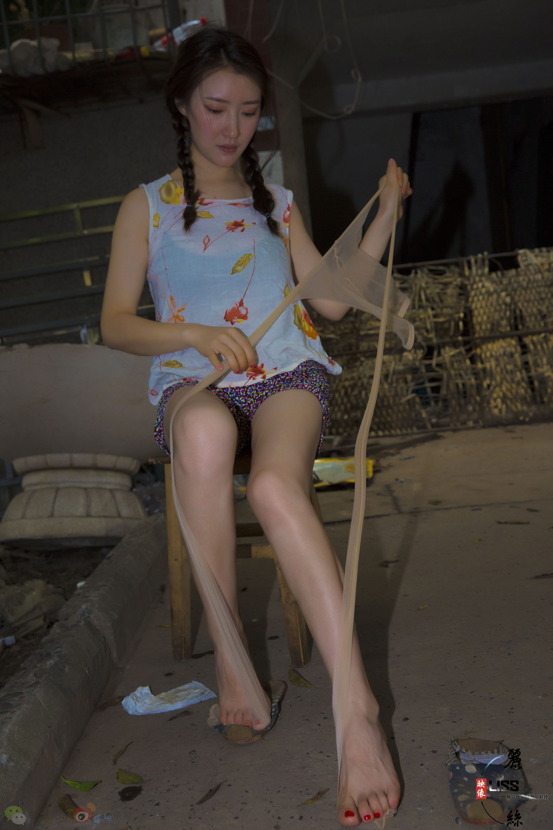 - 捡垃圾的小姑娘-图39