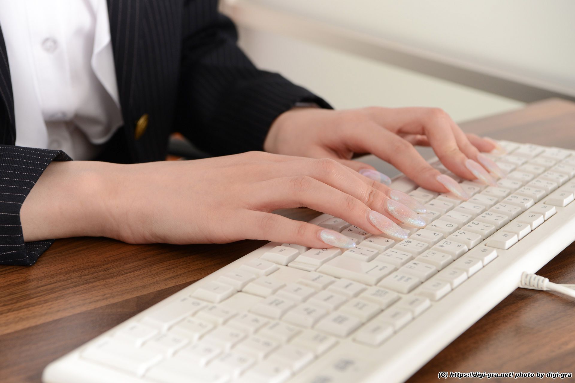 Ema Shiiba 椎葉えま Photoset 04-图1