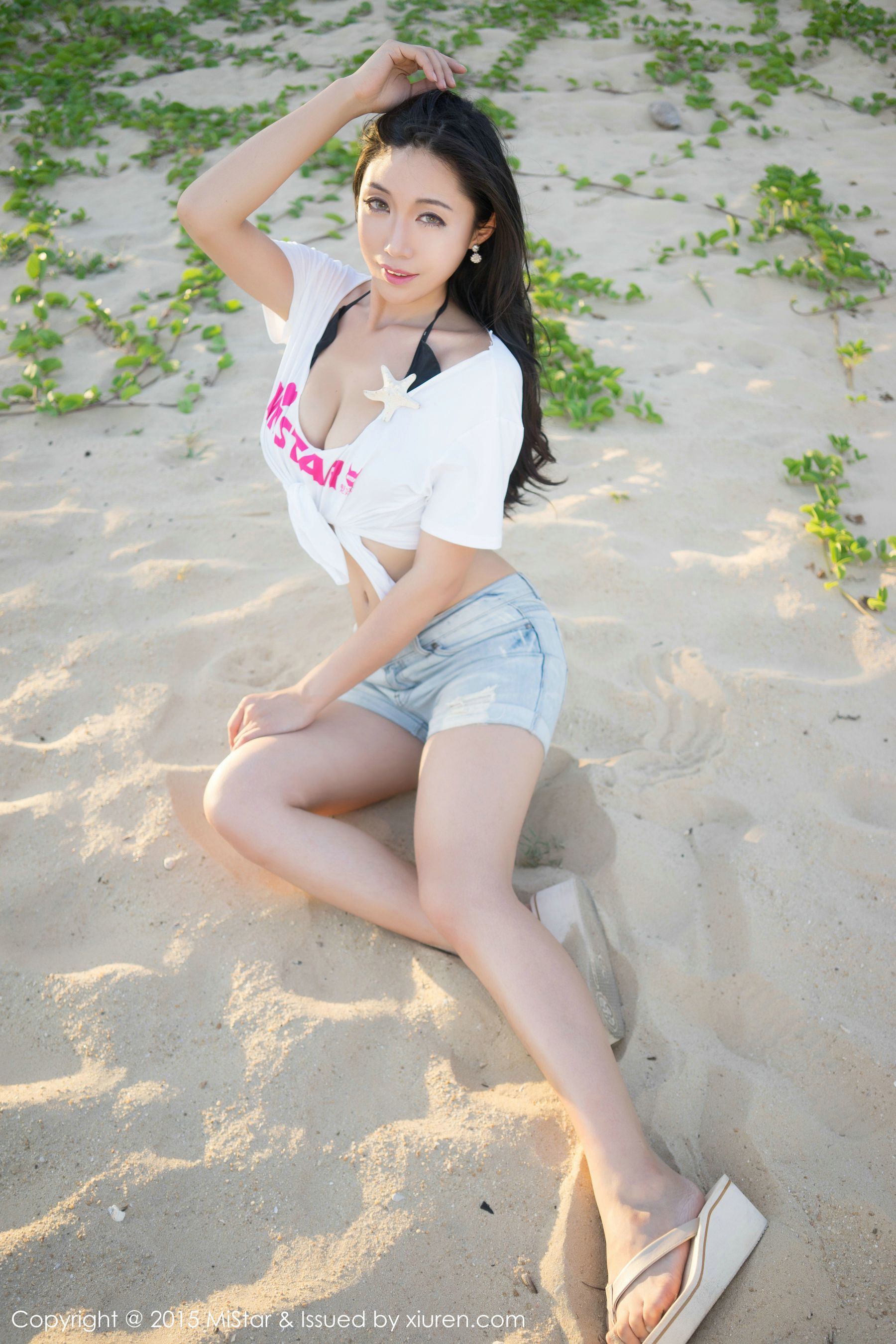 Ashely丽丽《三亚旅拍》性感女仆+海滩系列  Vol.018-图31