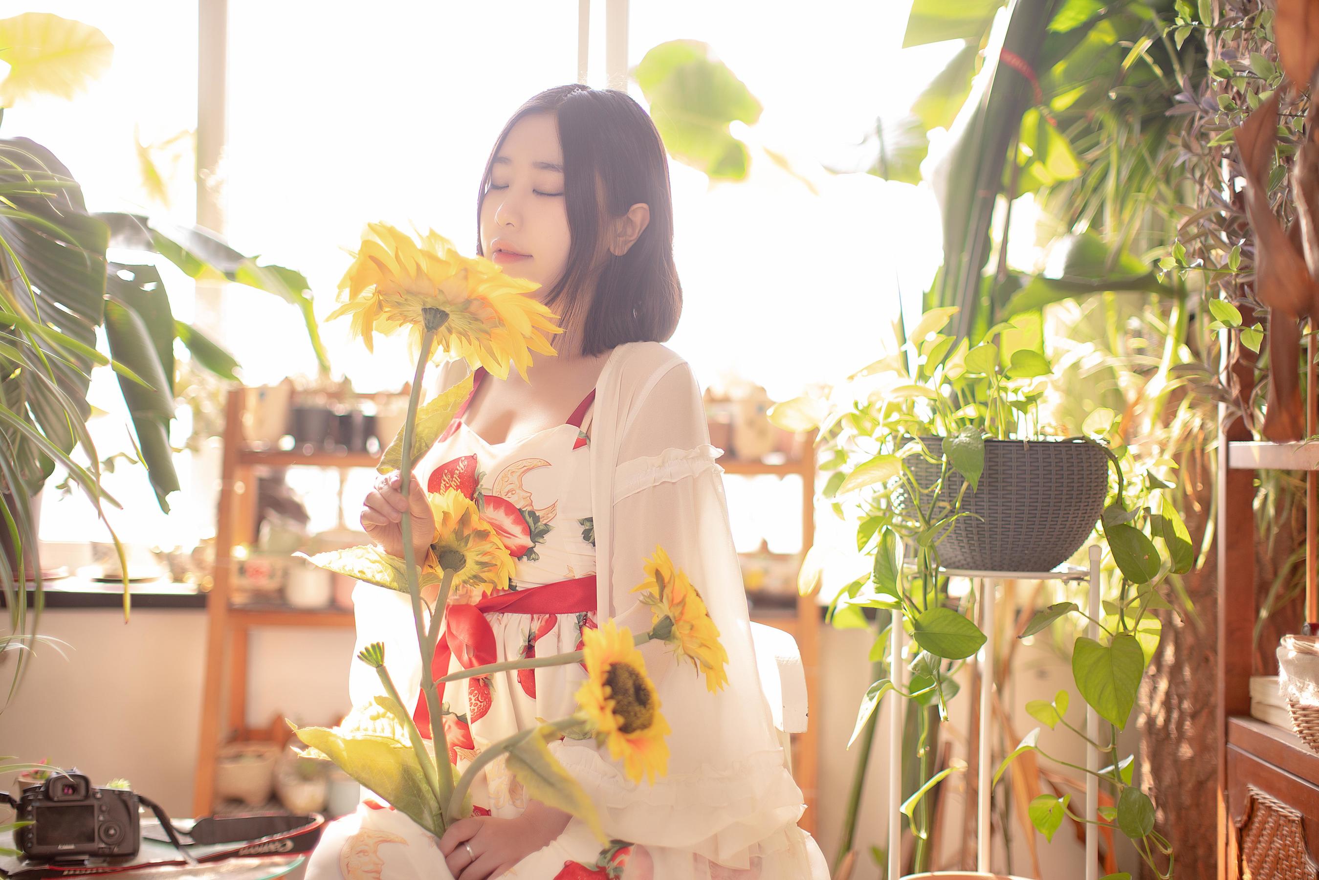 动漫博主穆零Mu0 - 小草莓-图0