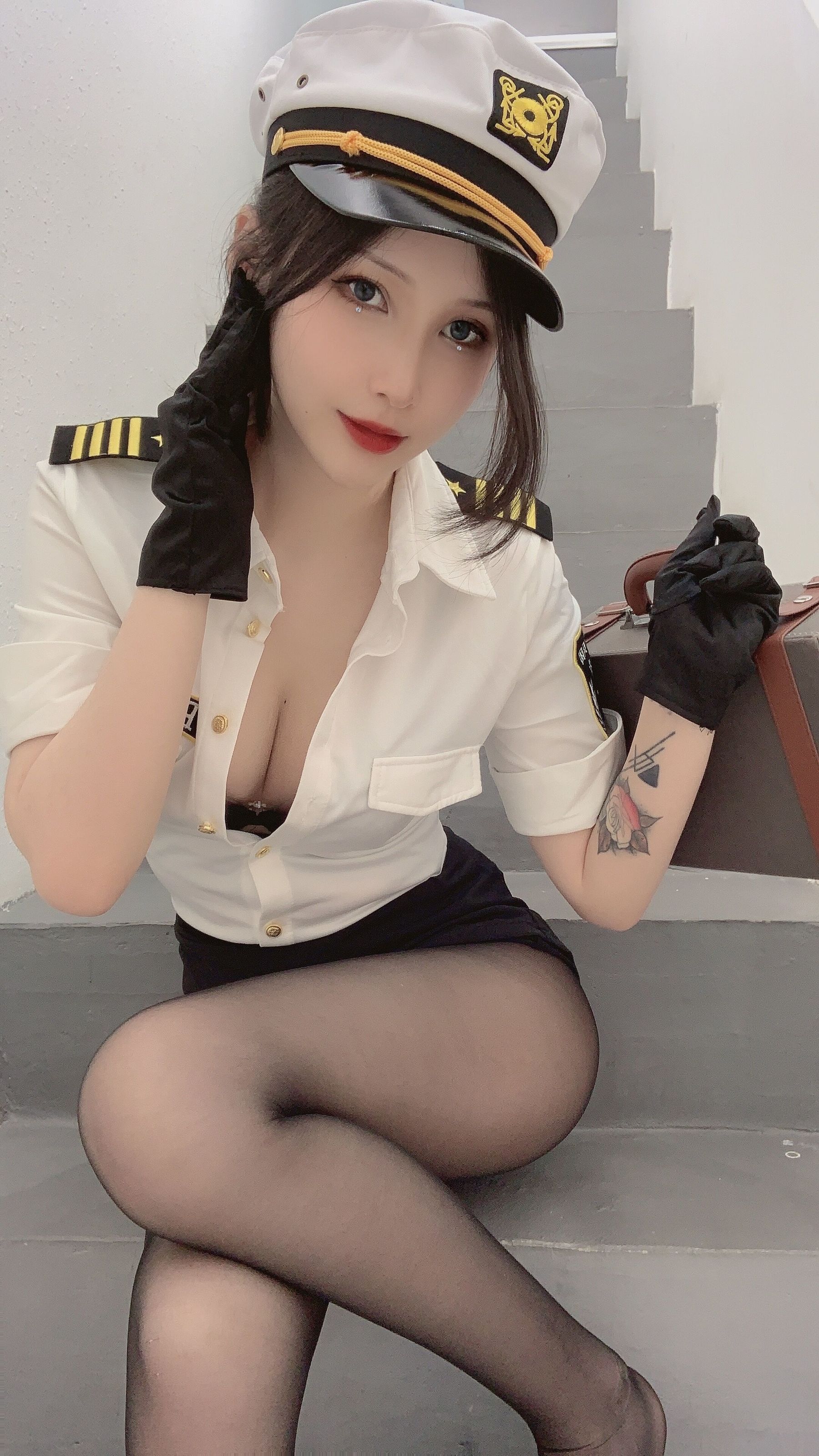 vams子 - 女警-图3