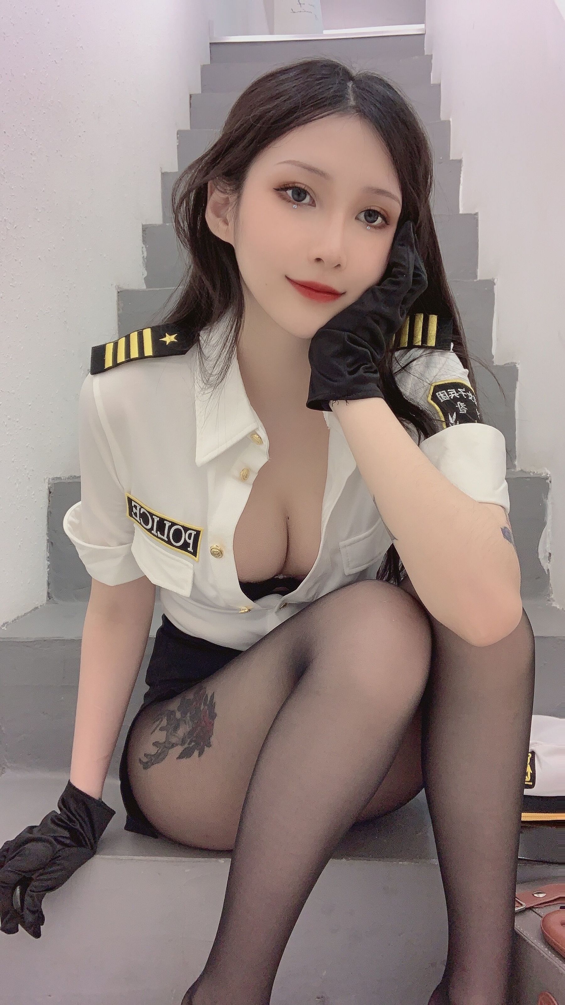 vams子 - 女警-图5