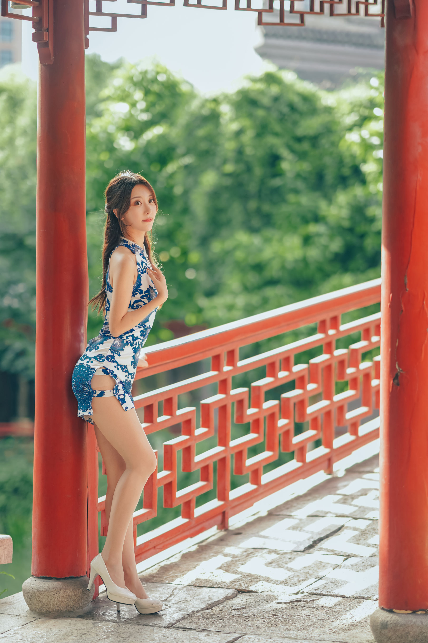 人气Coser黑川 - 青花旗袍-图2
