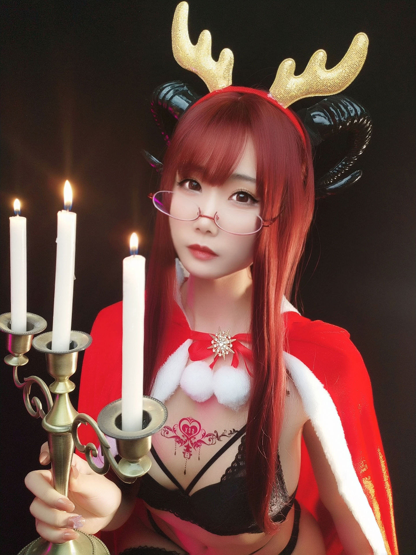 动漫博主曉美媽 - (圣诞自拍)雪夜魅魔-图1