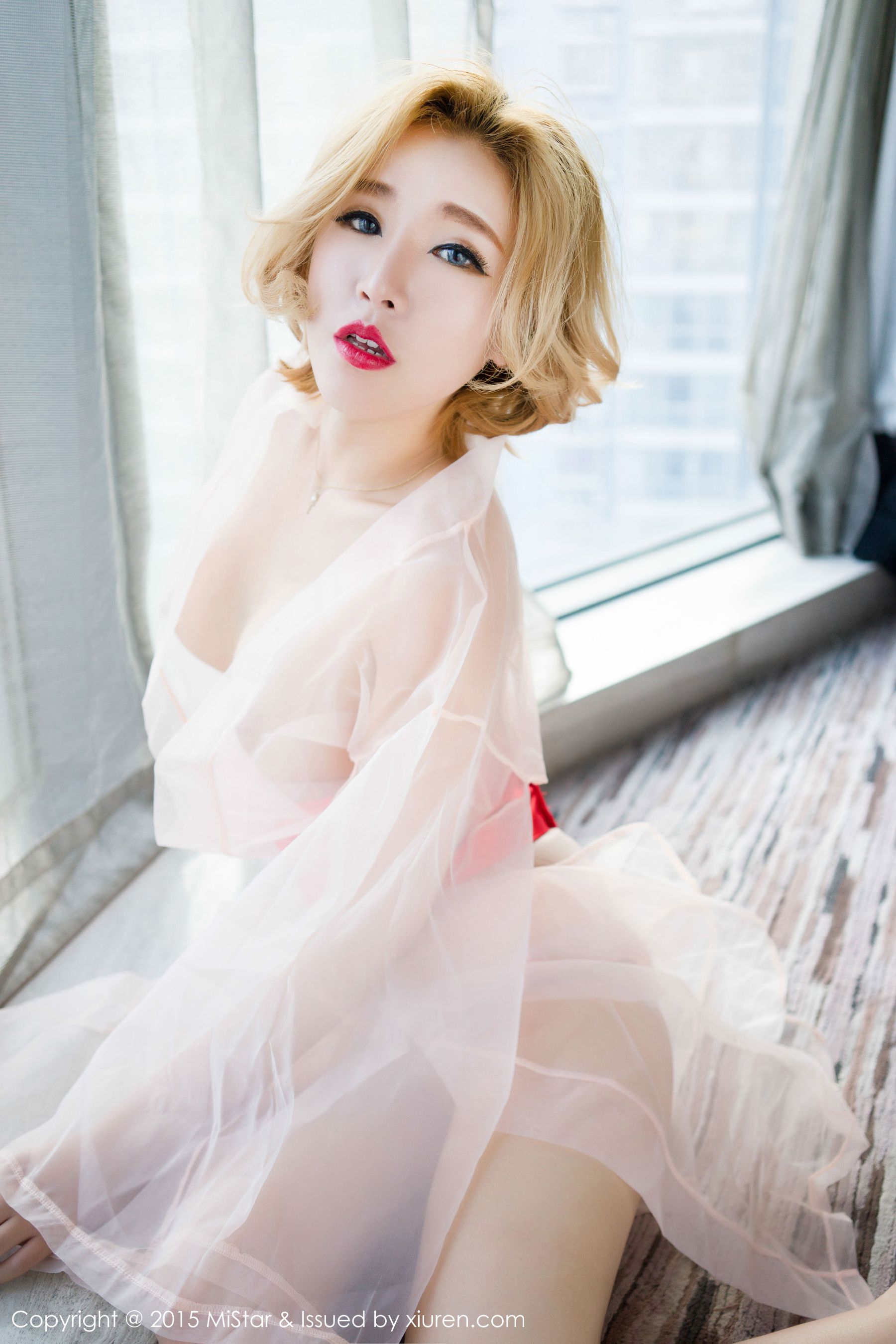 赵欢颜Jessica《黑丝吊袜+透视装纱衣》  Vol.044-图40