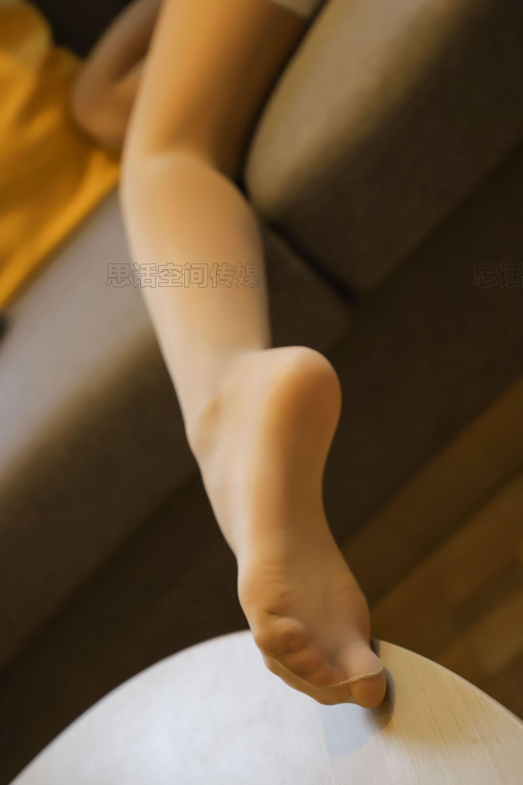 SJ002 聂小倩 沙发上的慵懒女神-图36